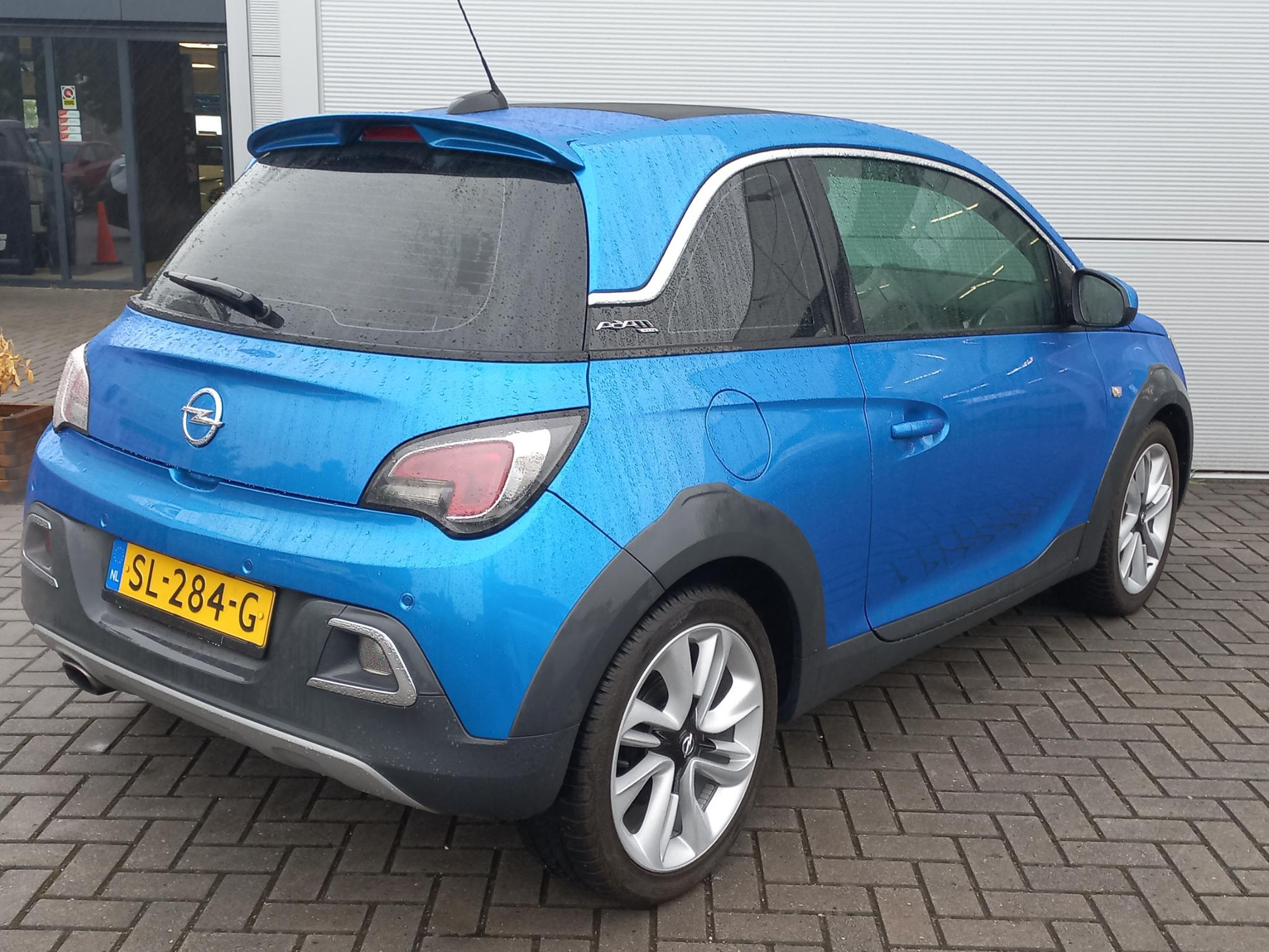 Opel Adam