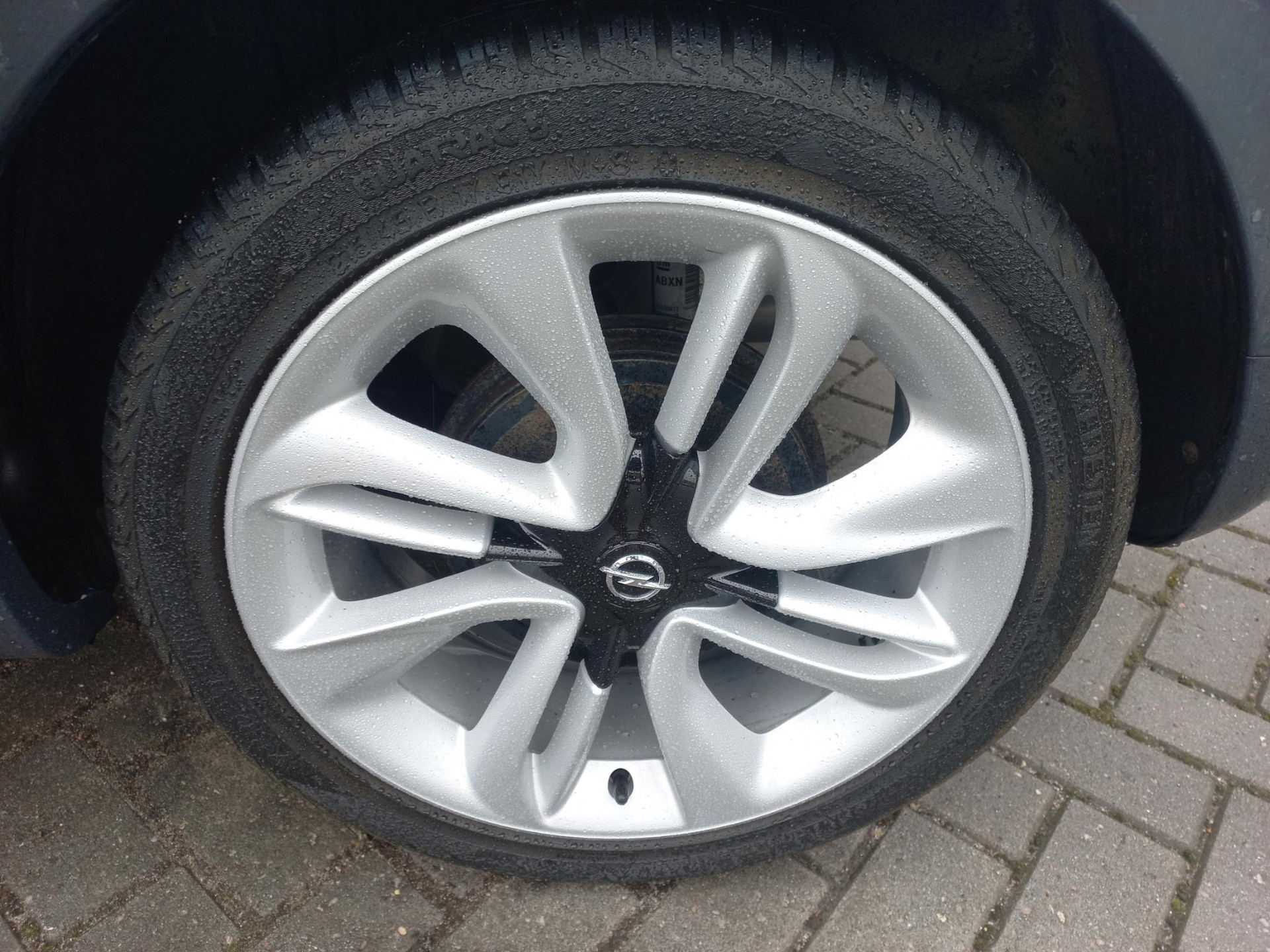 Opel Adam