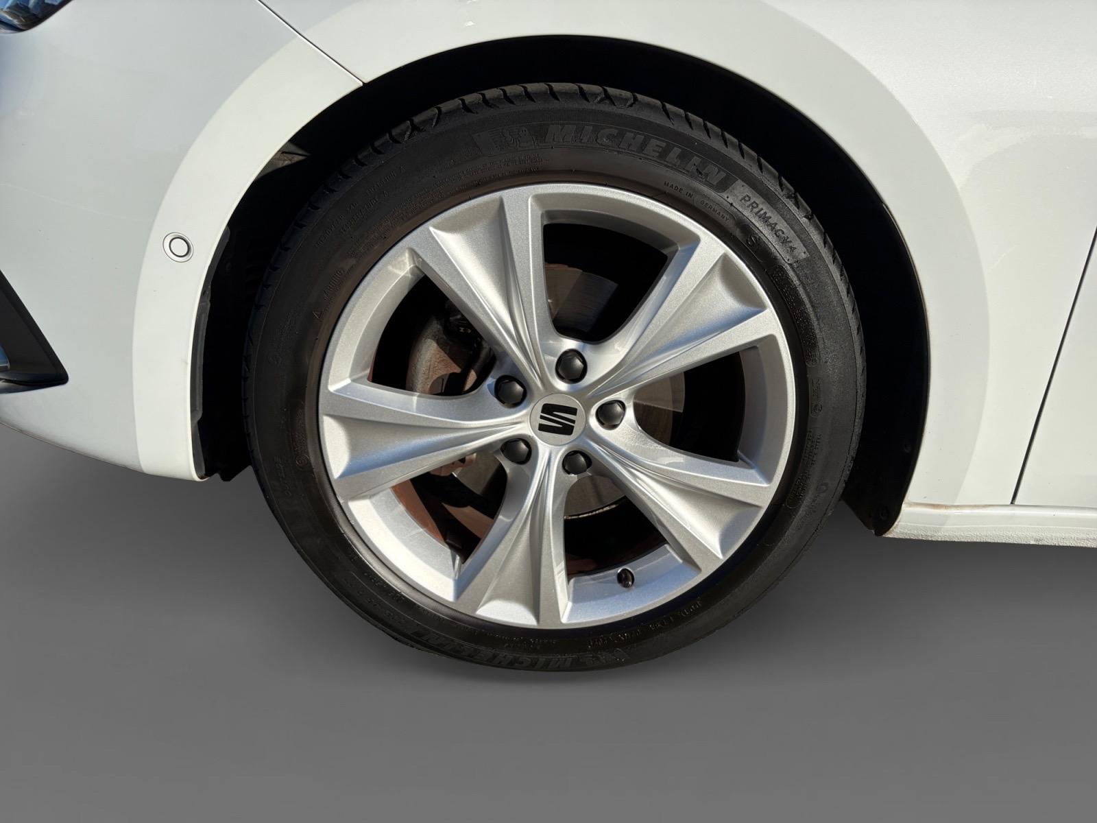 SEAT León