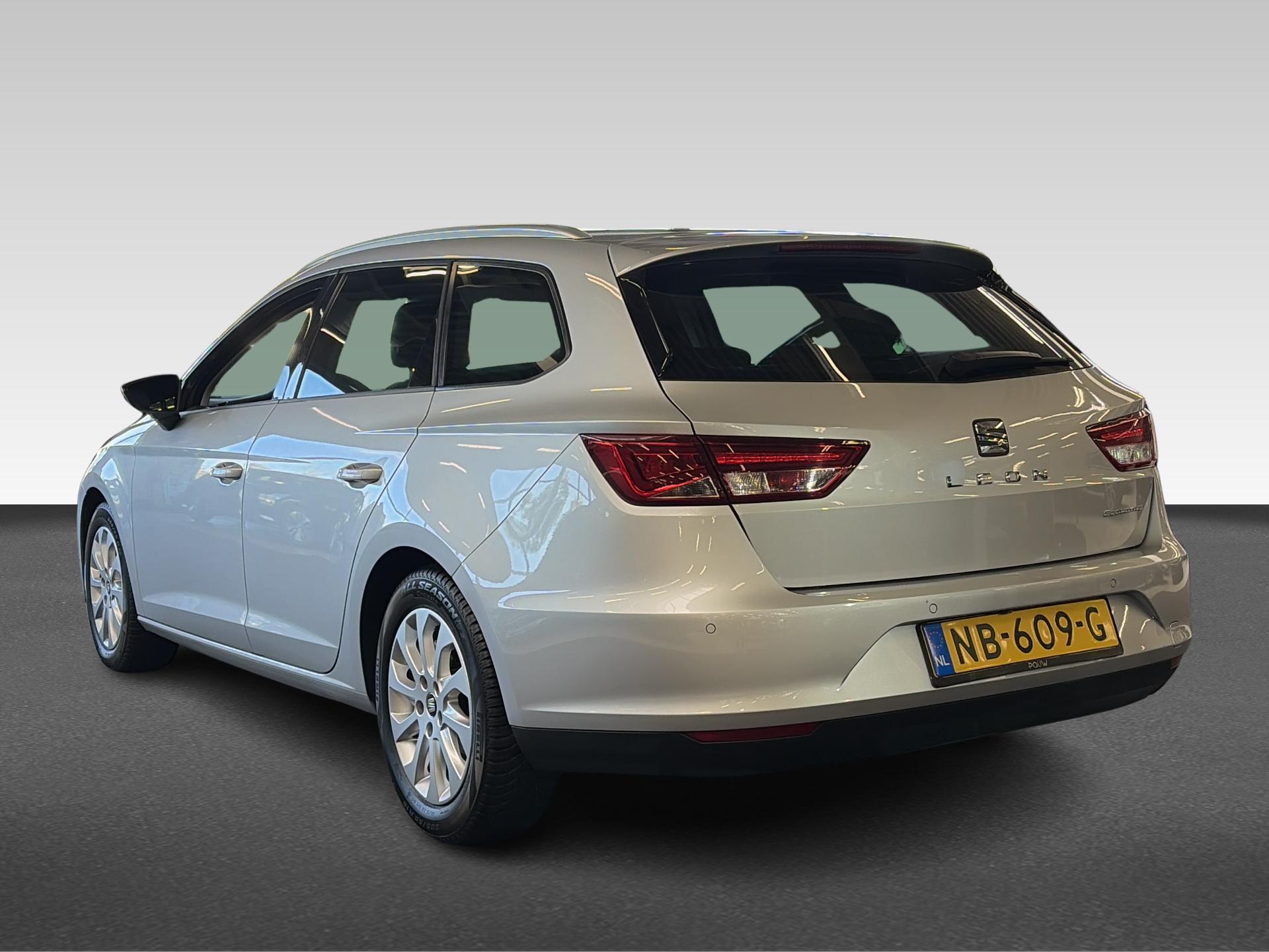 SEAT León