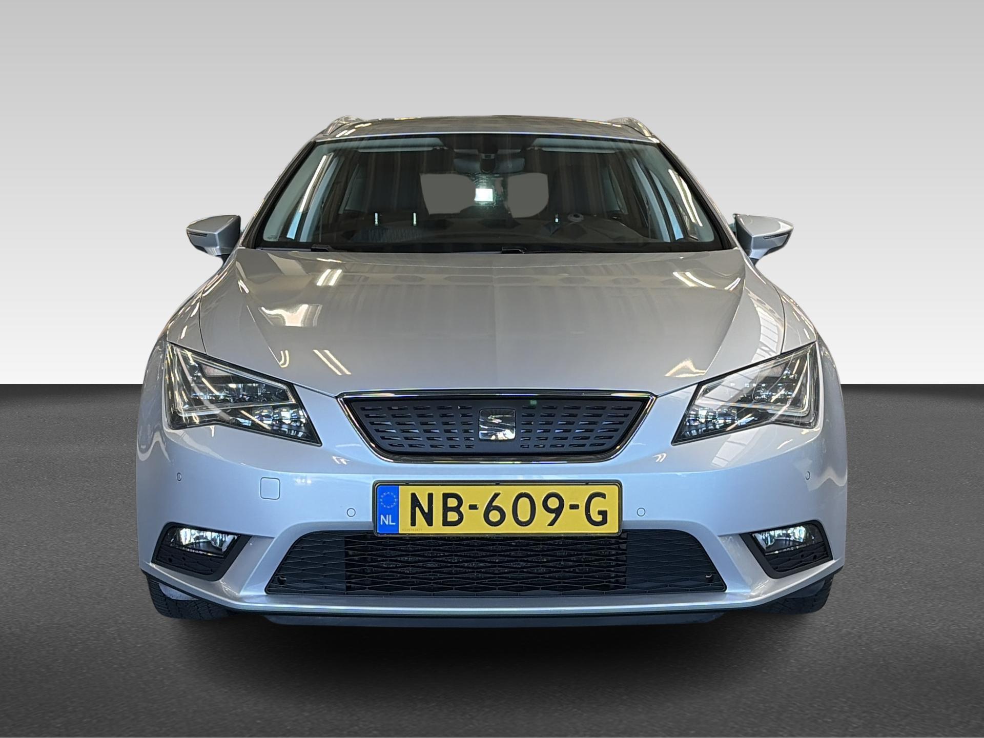 SEAT León