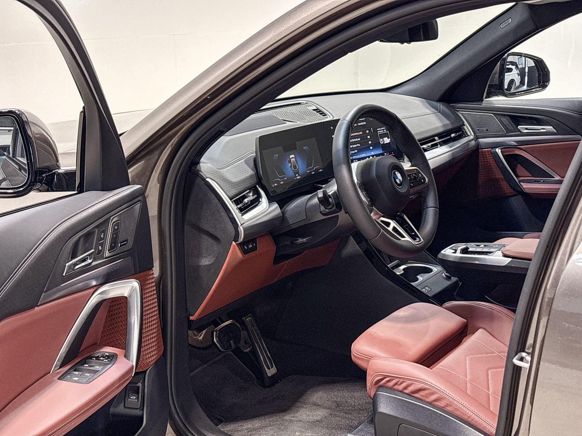 BMW iX2