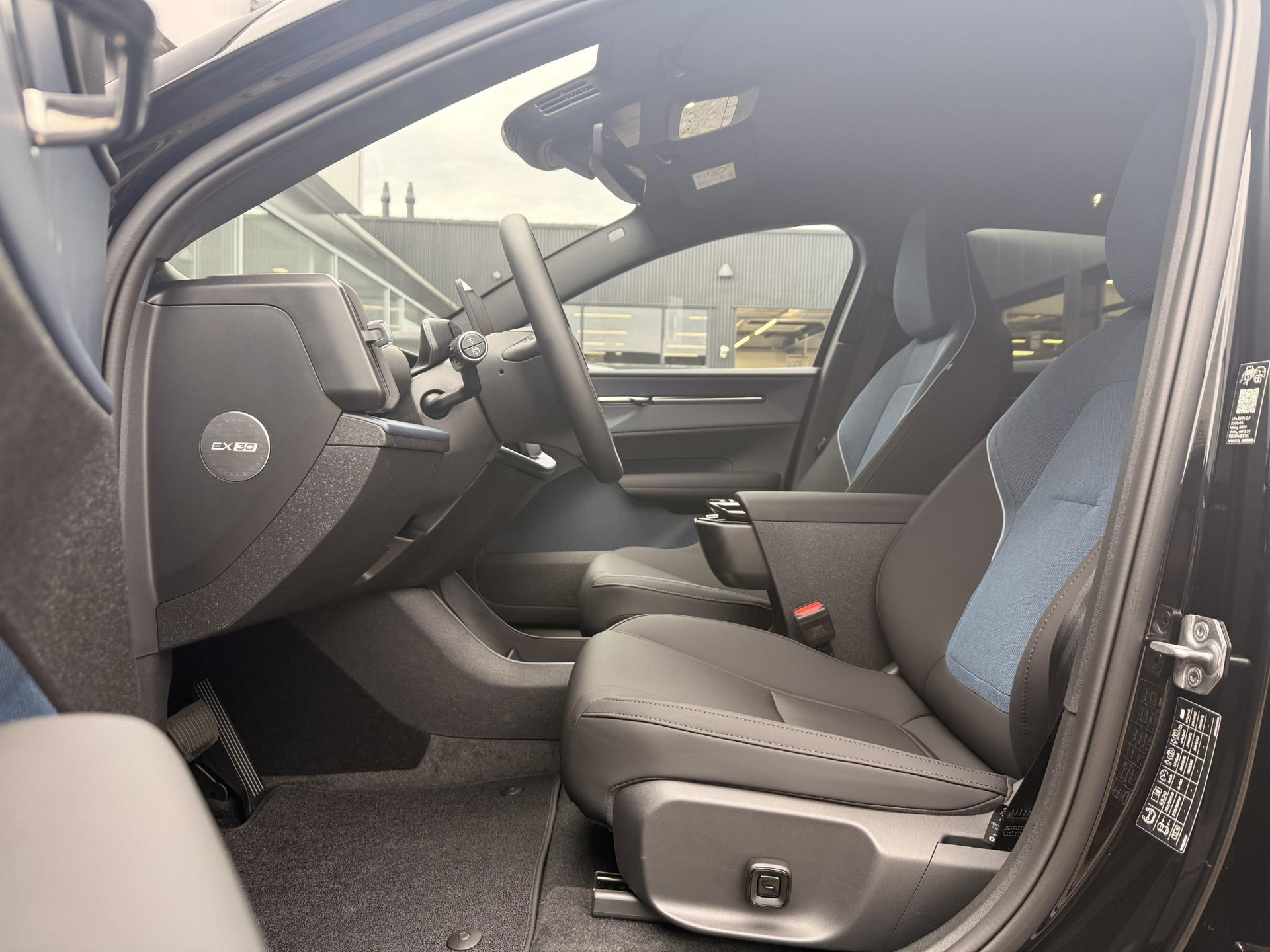 Volvo EX30