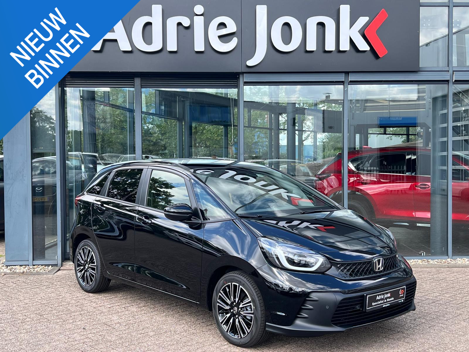 Honda Jazz 1.5 e:HEV Advance NIEUW | FULL HYBRID | APPLE CARPLAY | ANDROID AUTO | ACHTERUITRIJCAMERA | STOEL + STUURVERWARMING | NAVIGATIE |