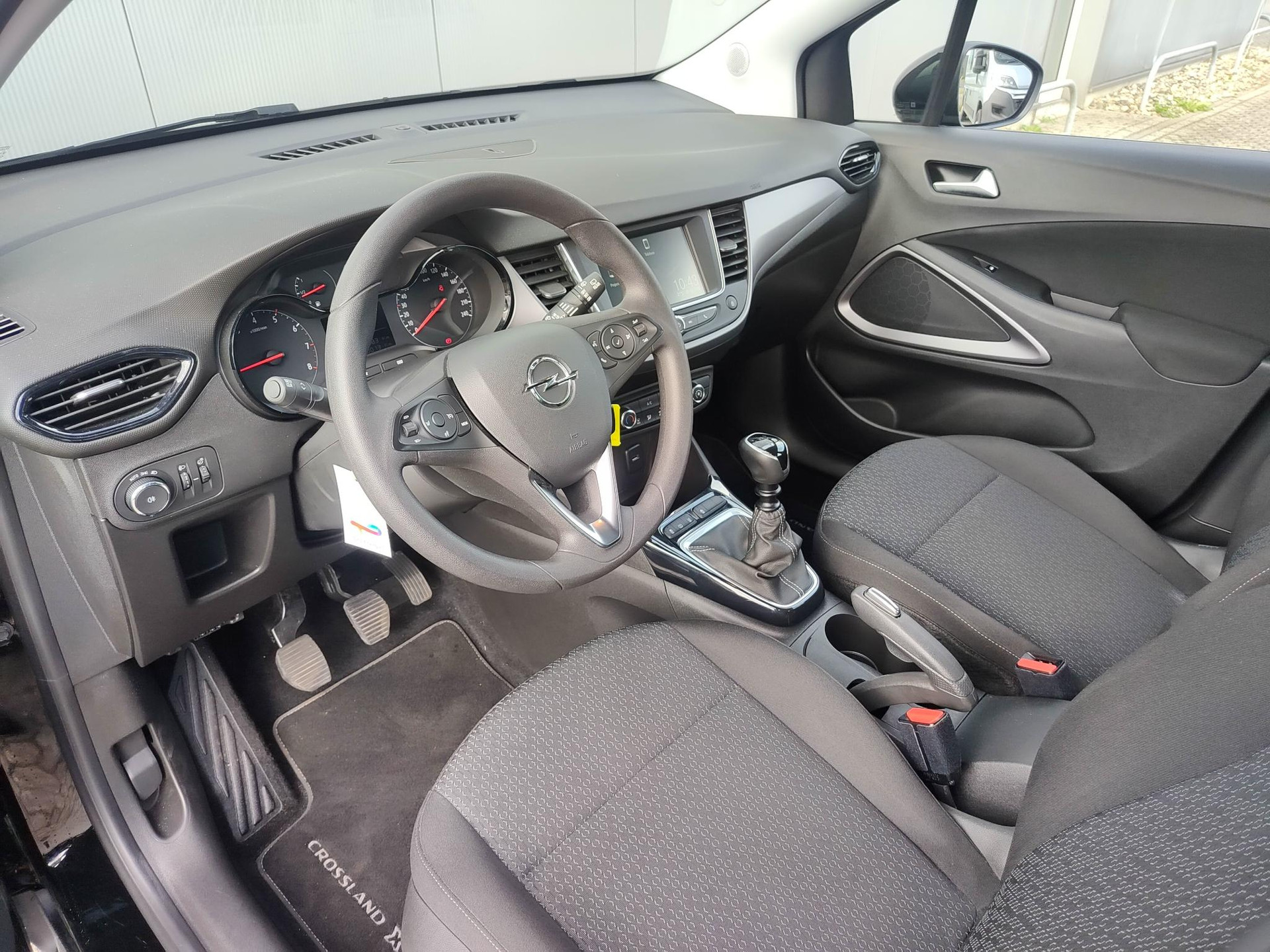 Opel Crossland X