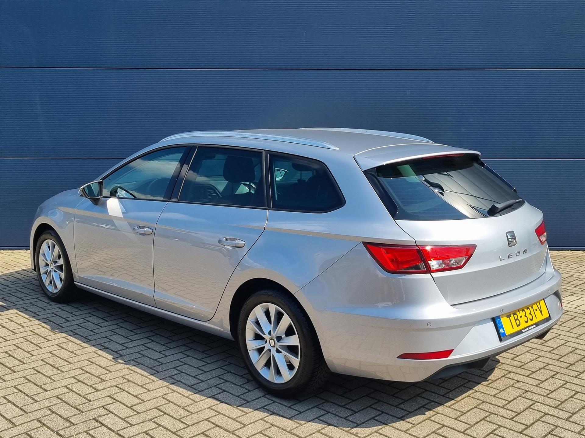SEAT León