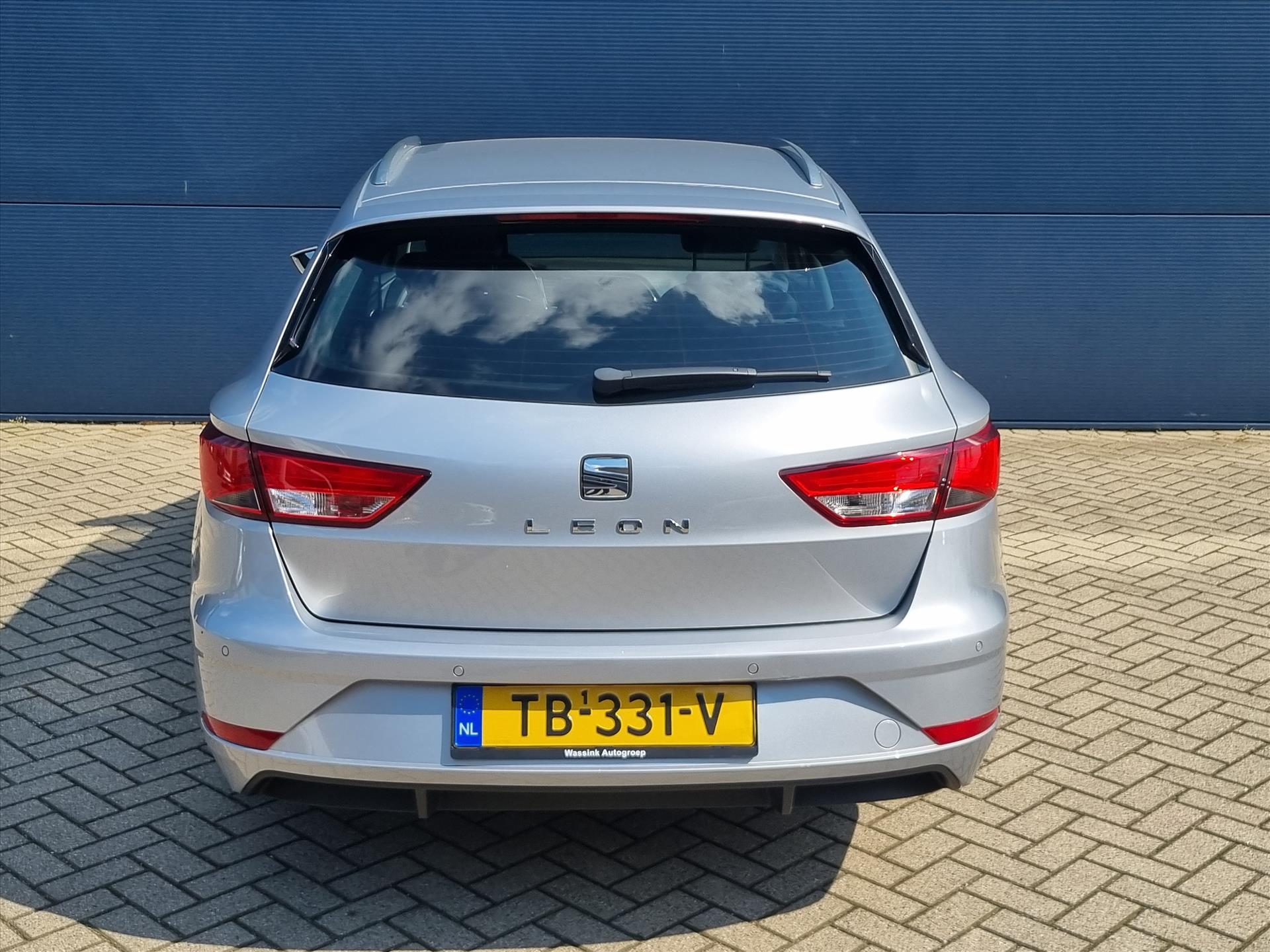 SEAT León