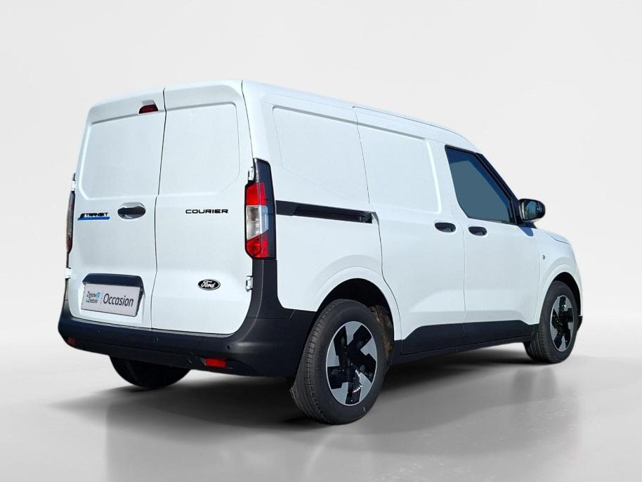 Ford E-Transit Courier