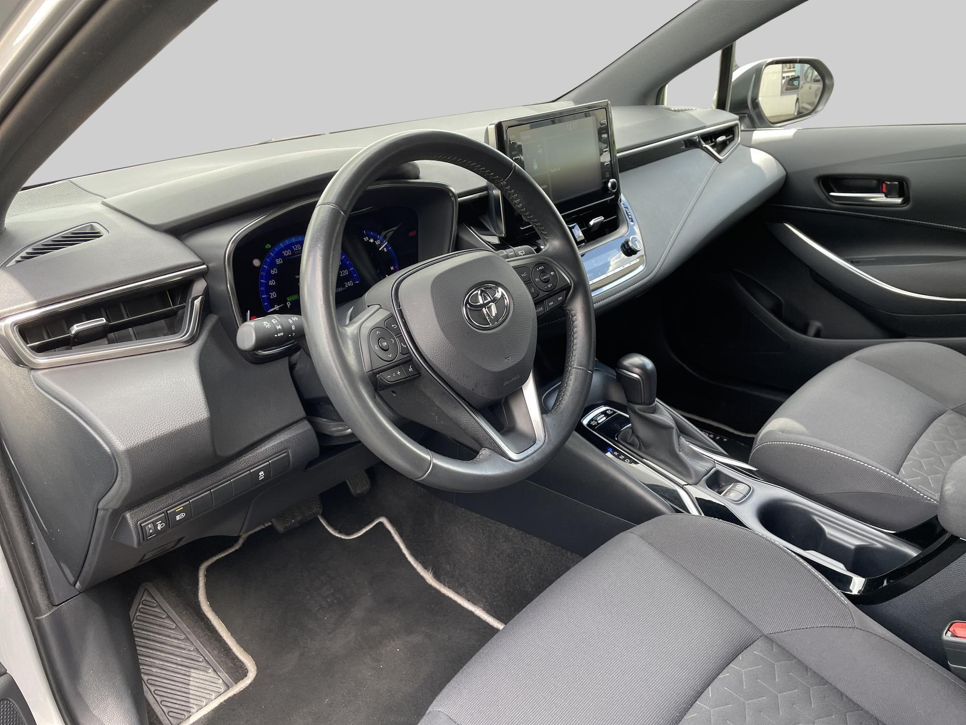 Toyota Corolla Touring Sports