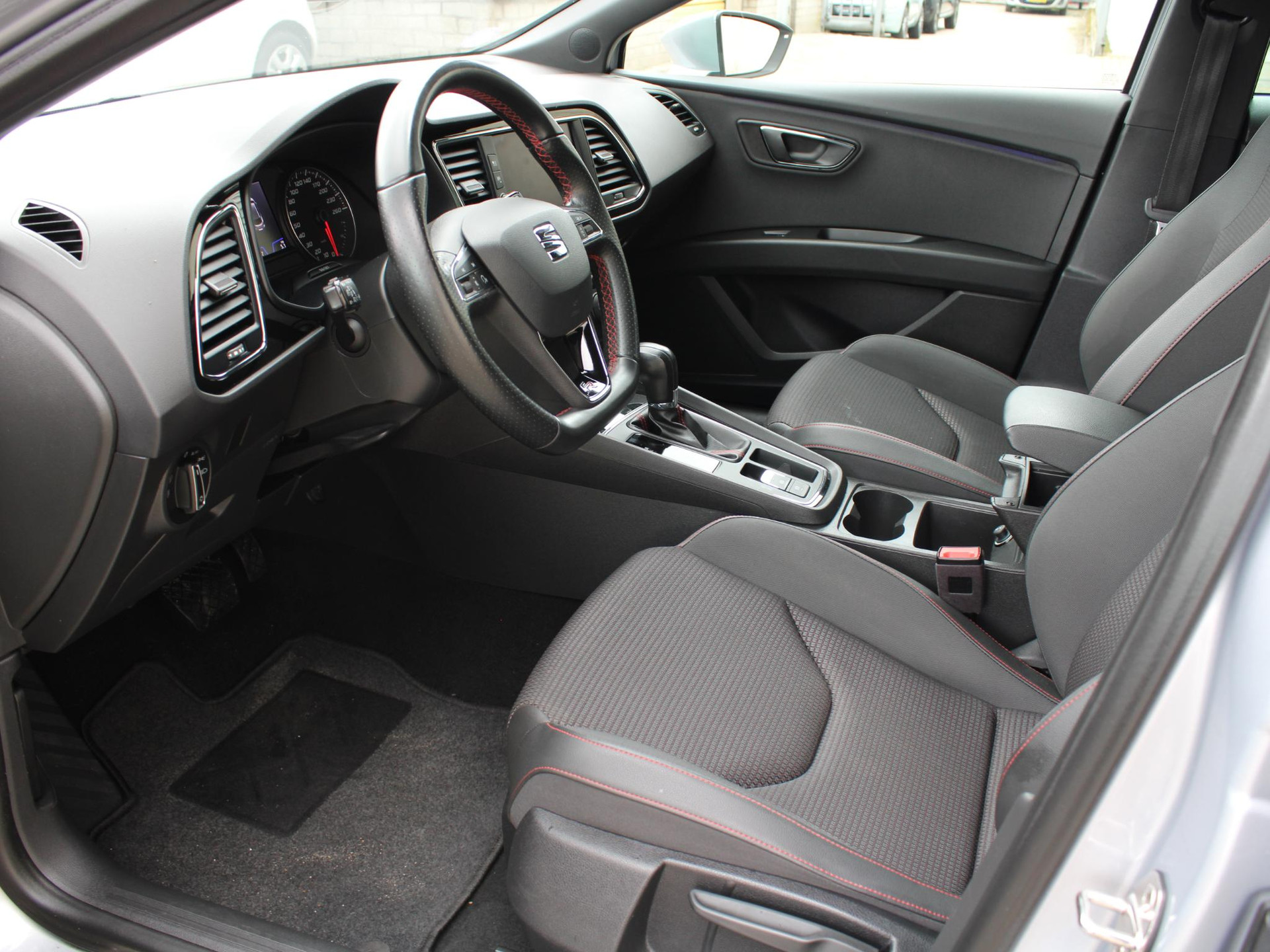 SEAT León