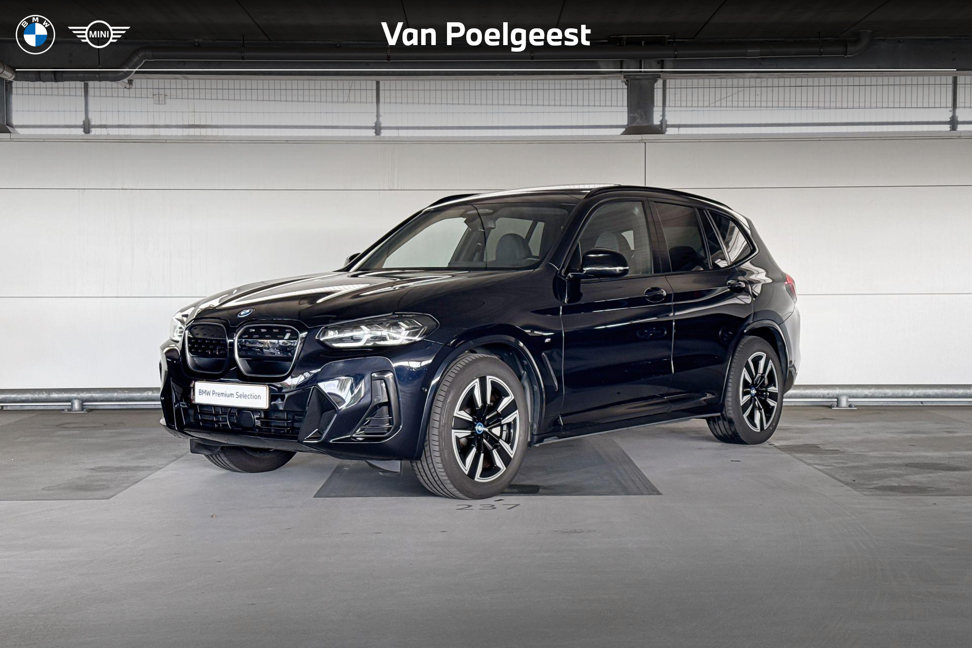 BMW iX3