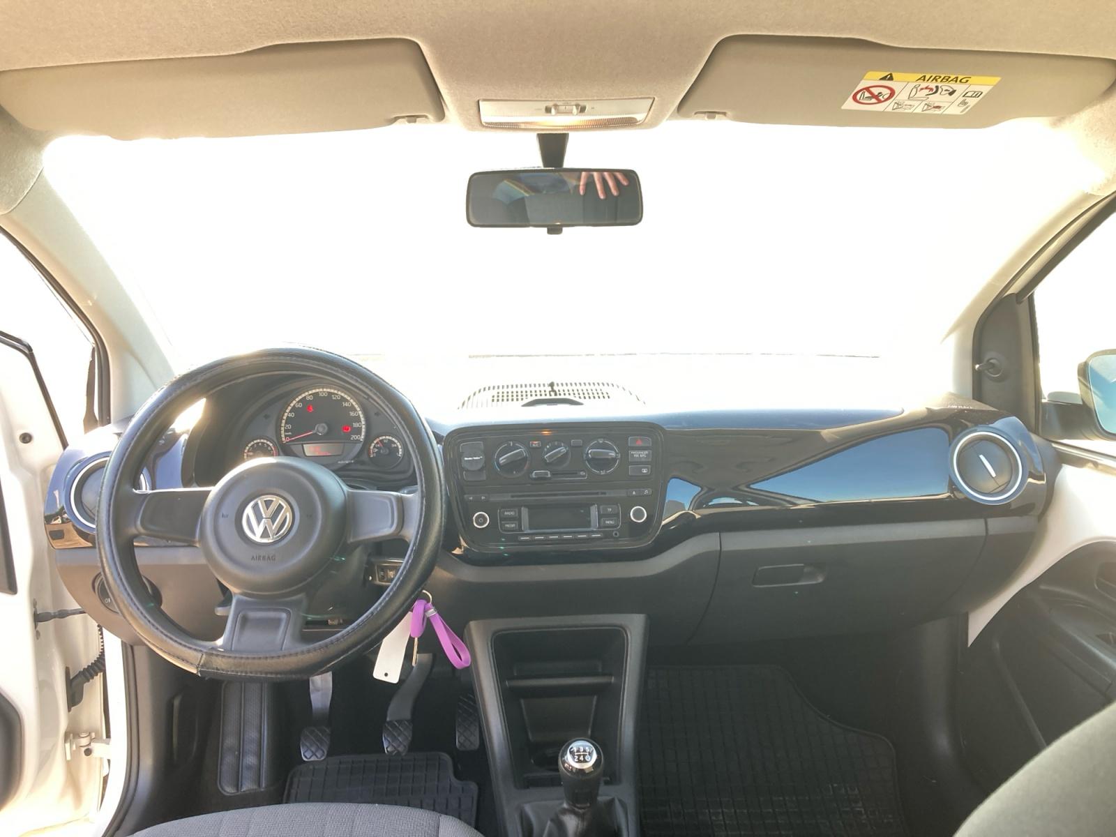 Volkswagen up!