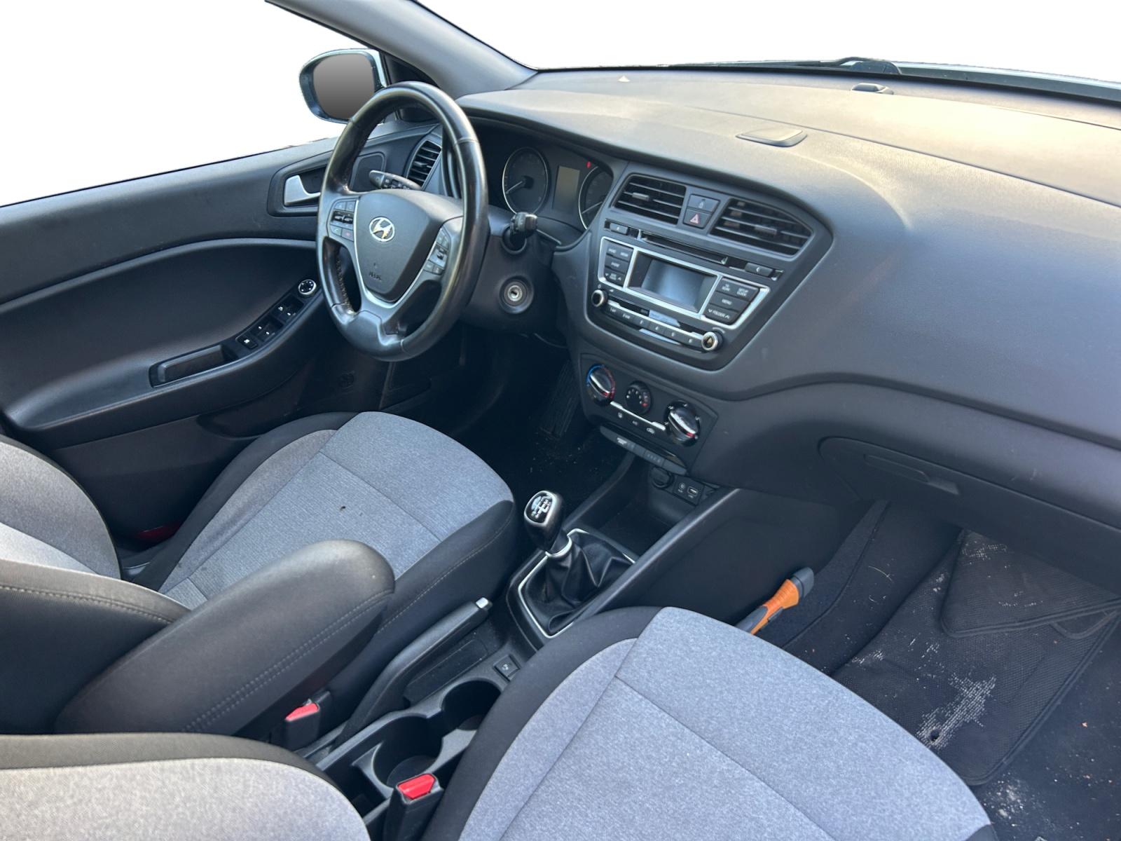 Hyundai i20