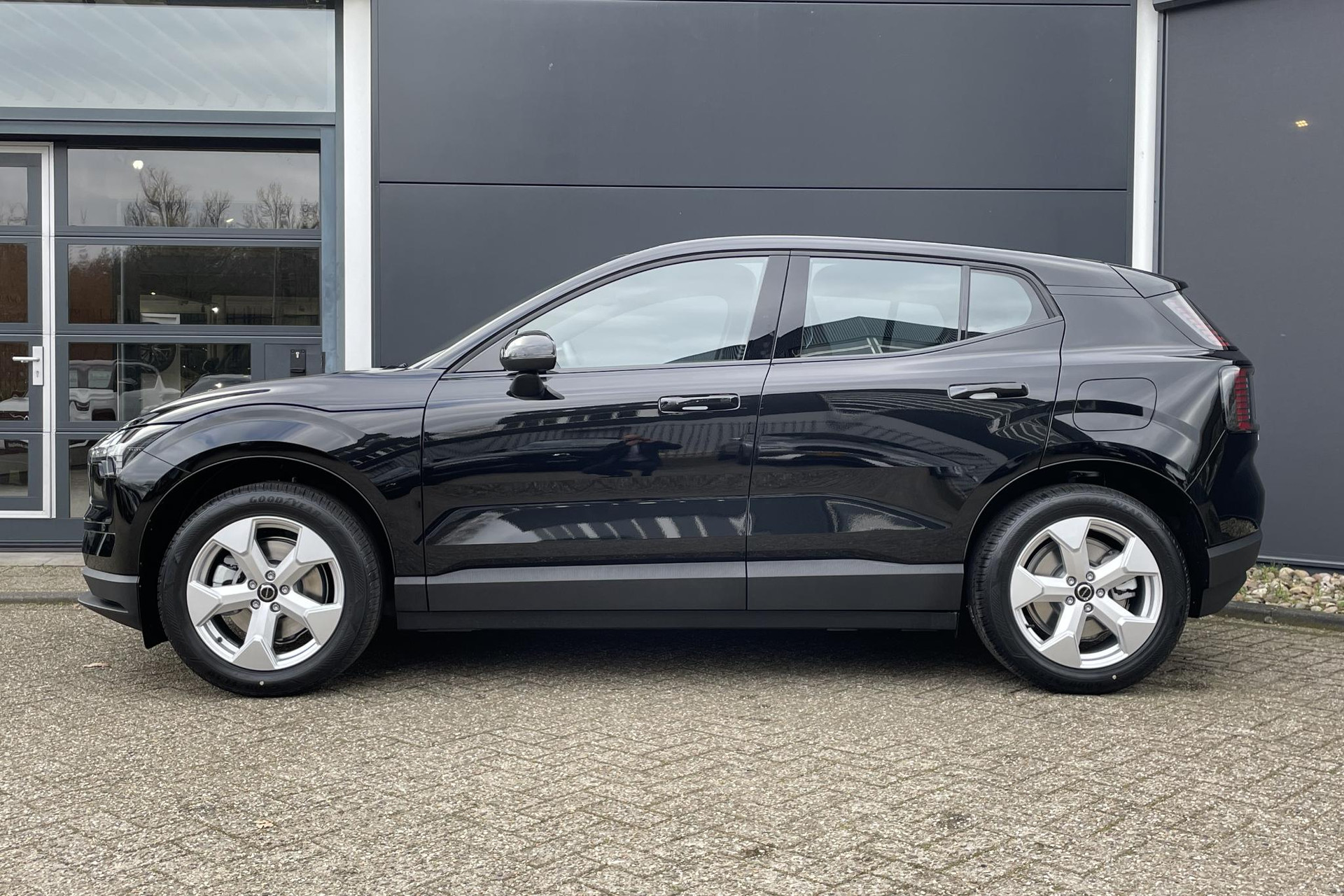 Volvo EX30