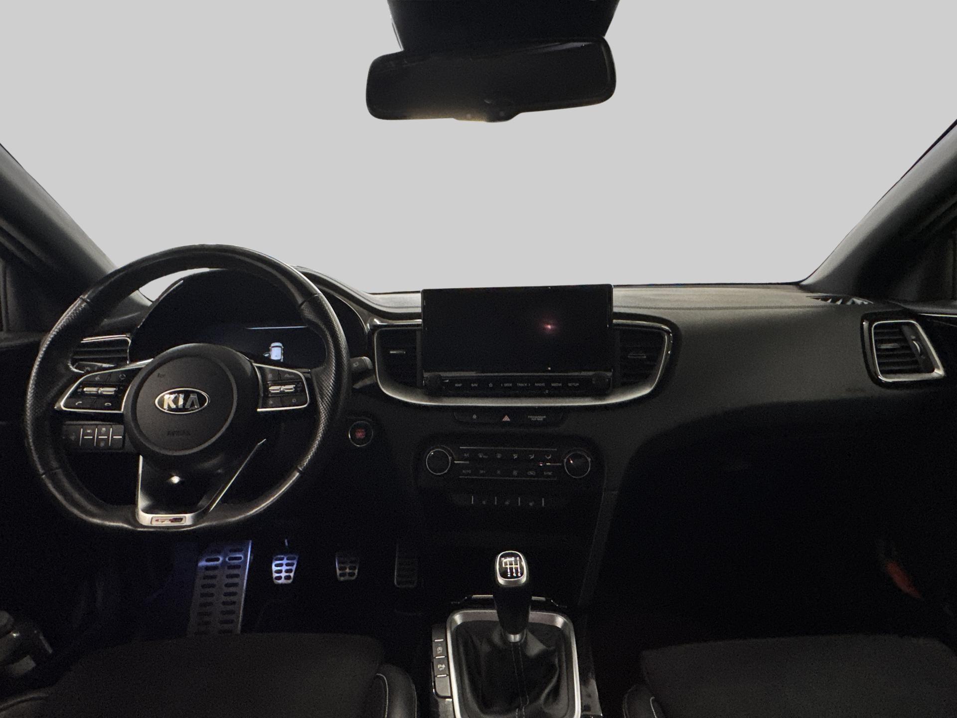Kia Proceed
