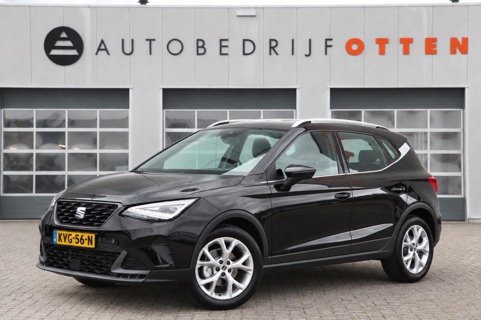 SEAT Arona 1.0 TSI FR 110 PK 110 PK | 6 Versnellingen | CRUISE | NAVI | PDC