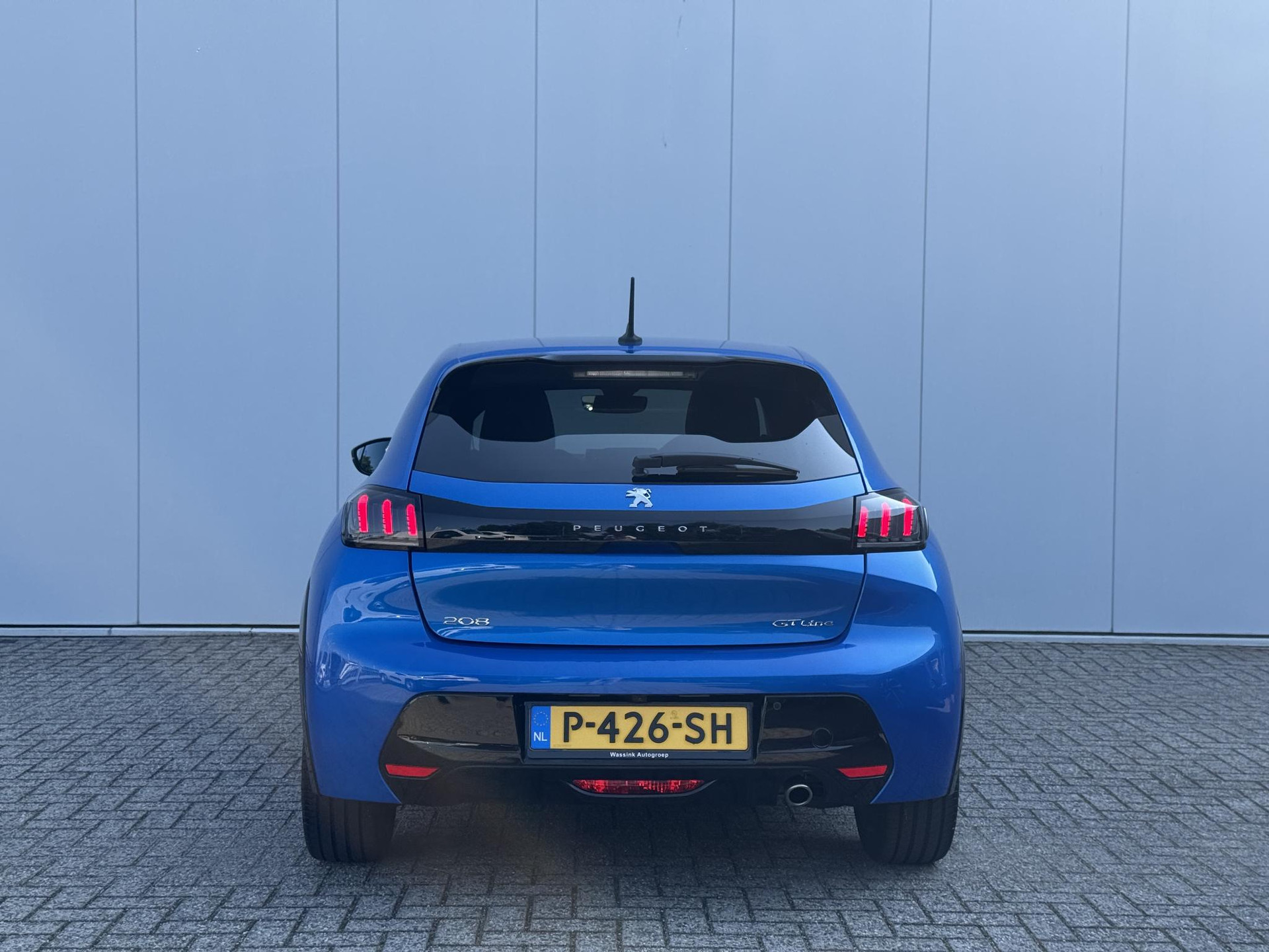 Peugeot 208