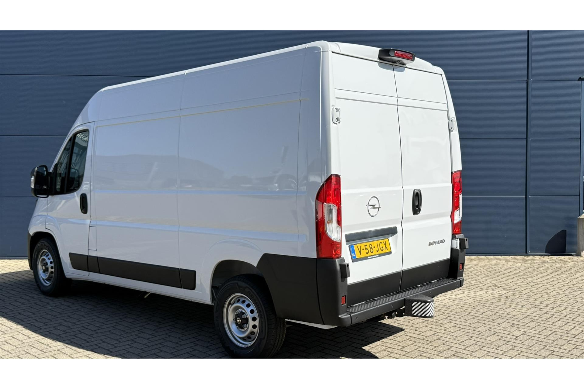 Opel Movano