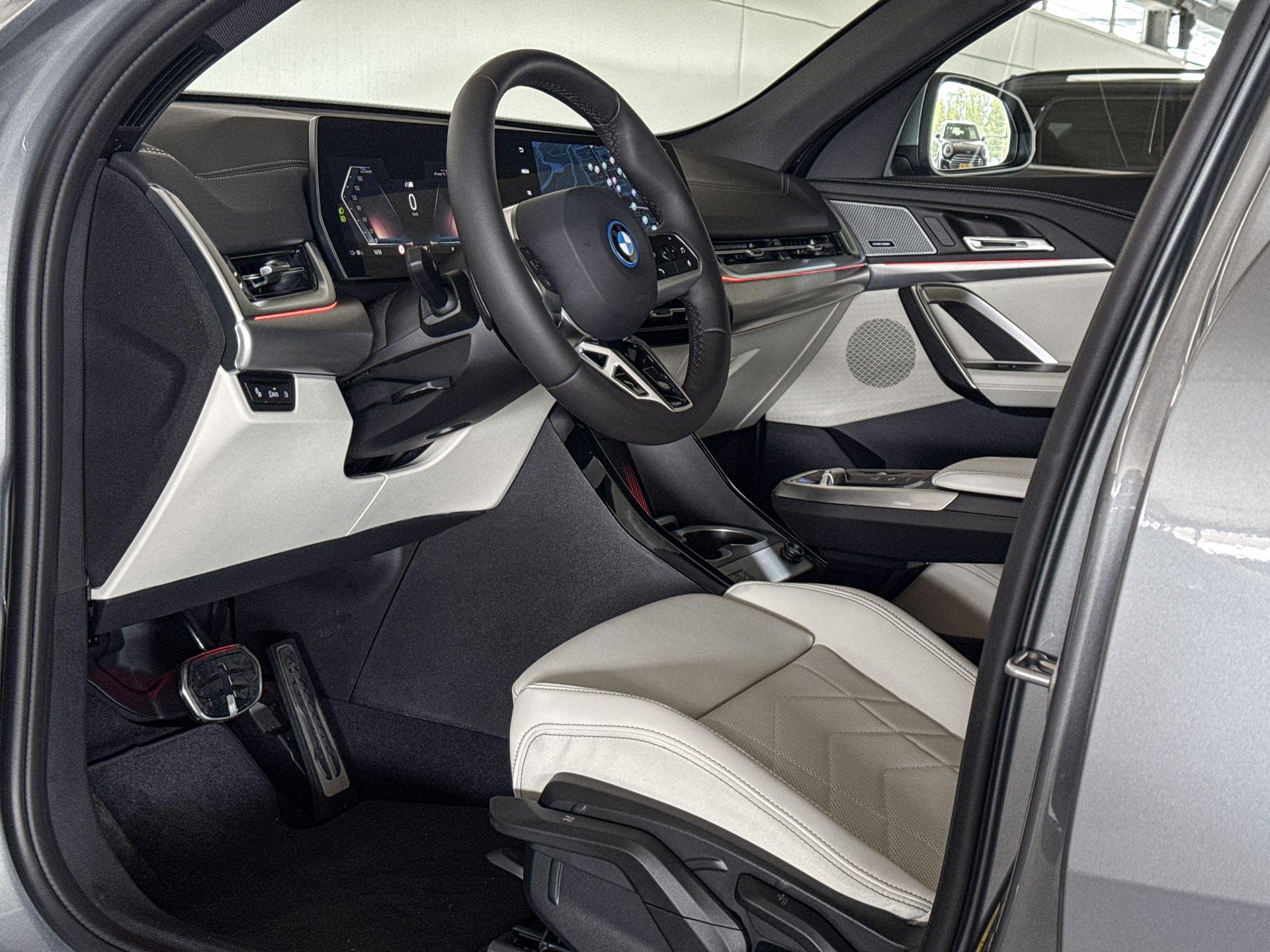 BMW iX2