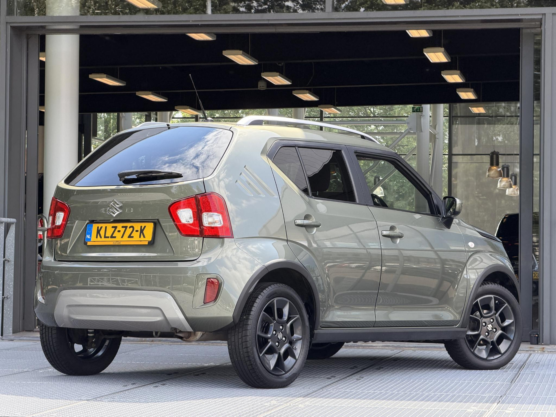 Suzuki Ignis