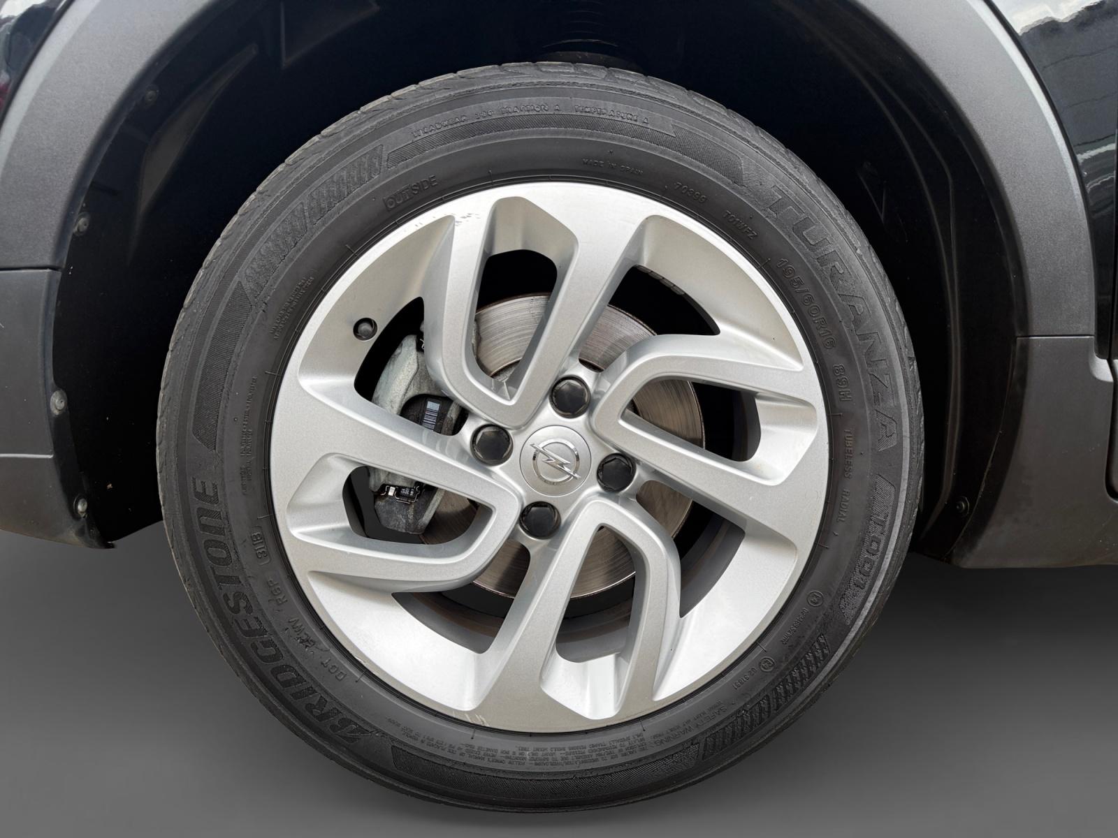 Opel Crossland X