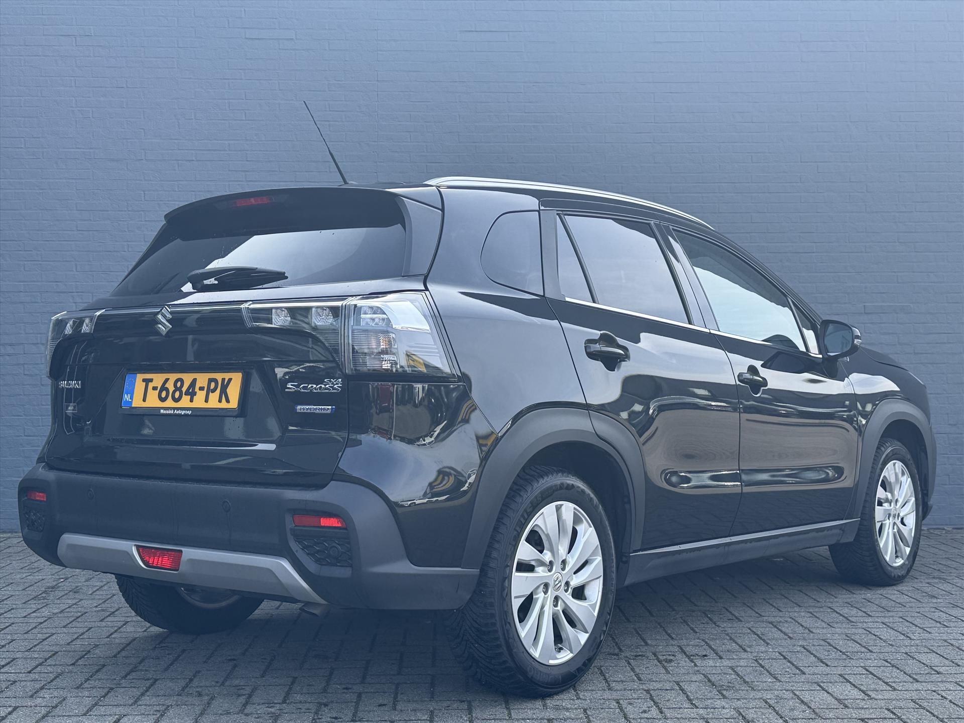 Suzuki S-Cross