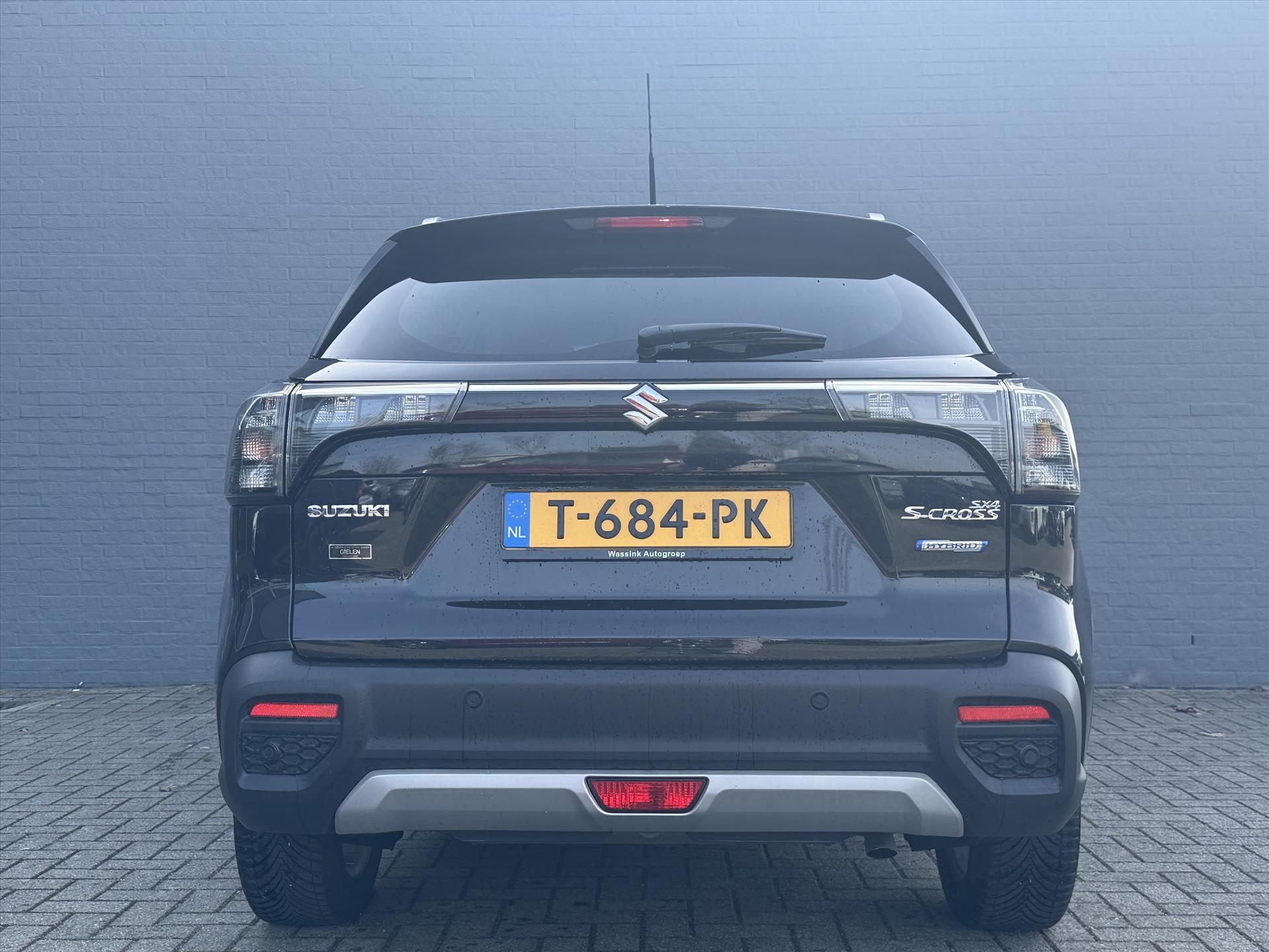 Suzuki S-Cross