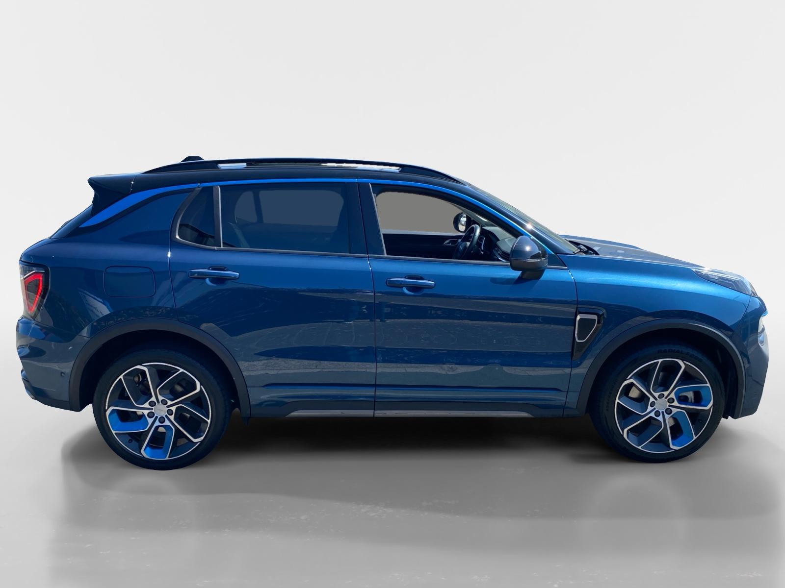 Lynk & Co 01
