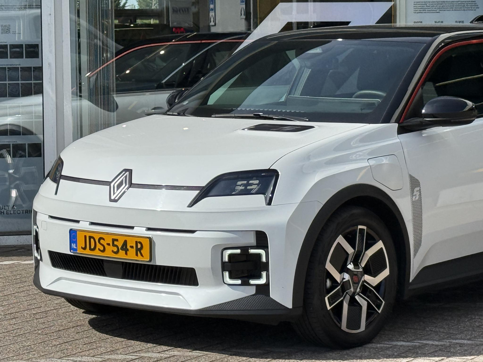 Renault R5