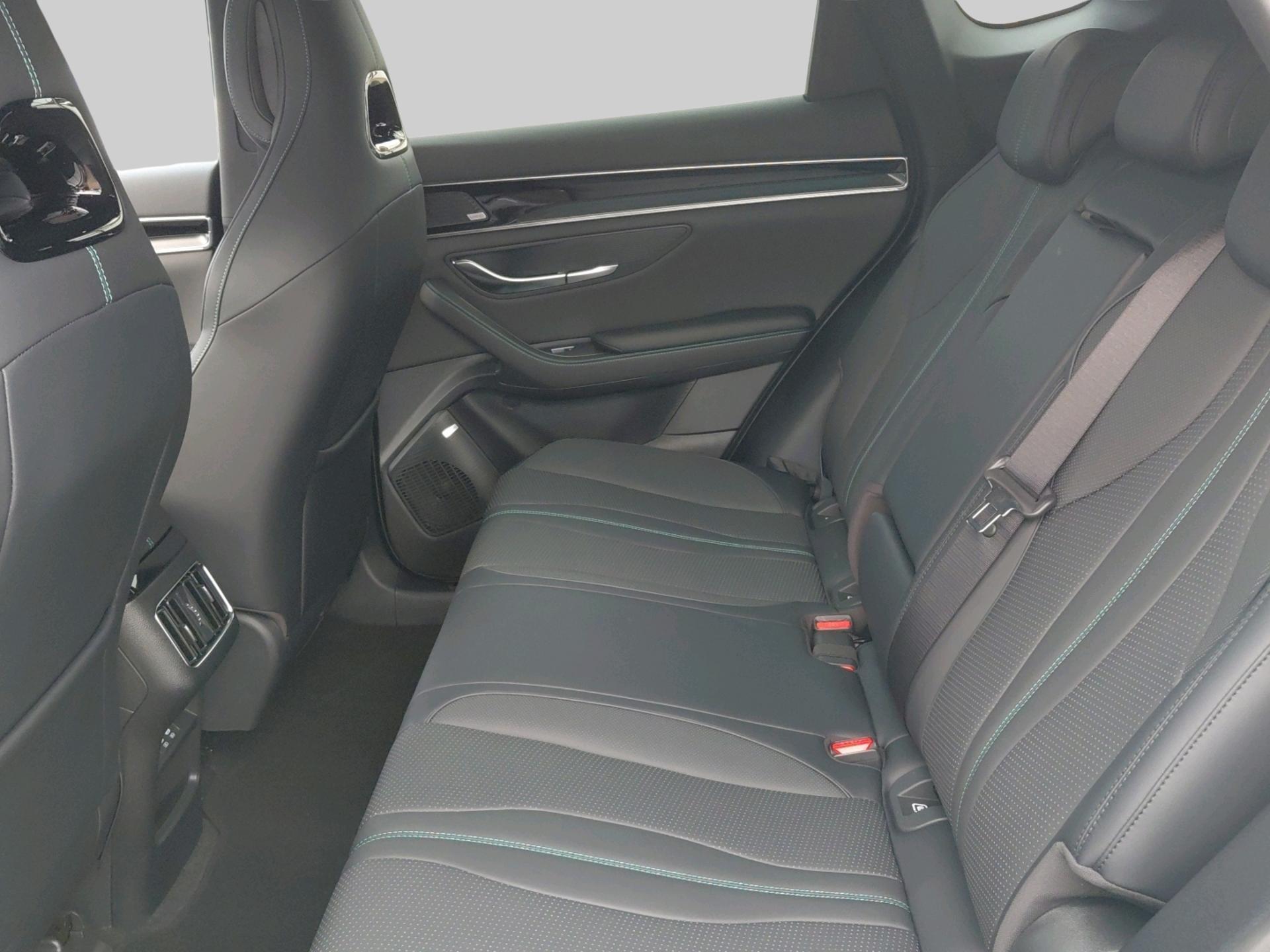 BYD Sealing U