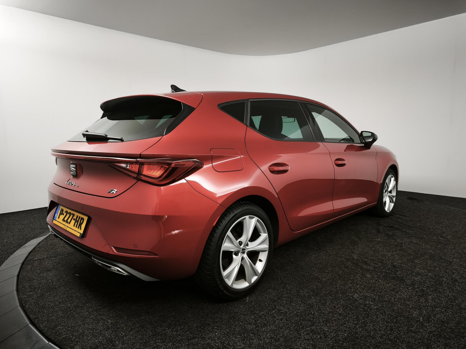 SEAT León