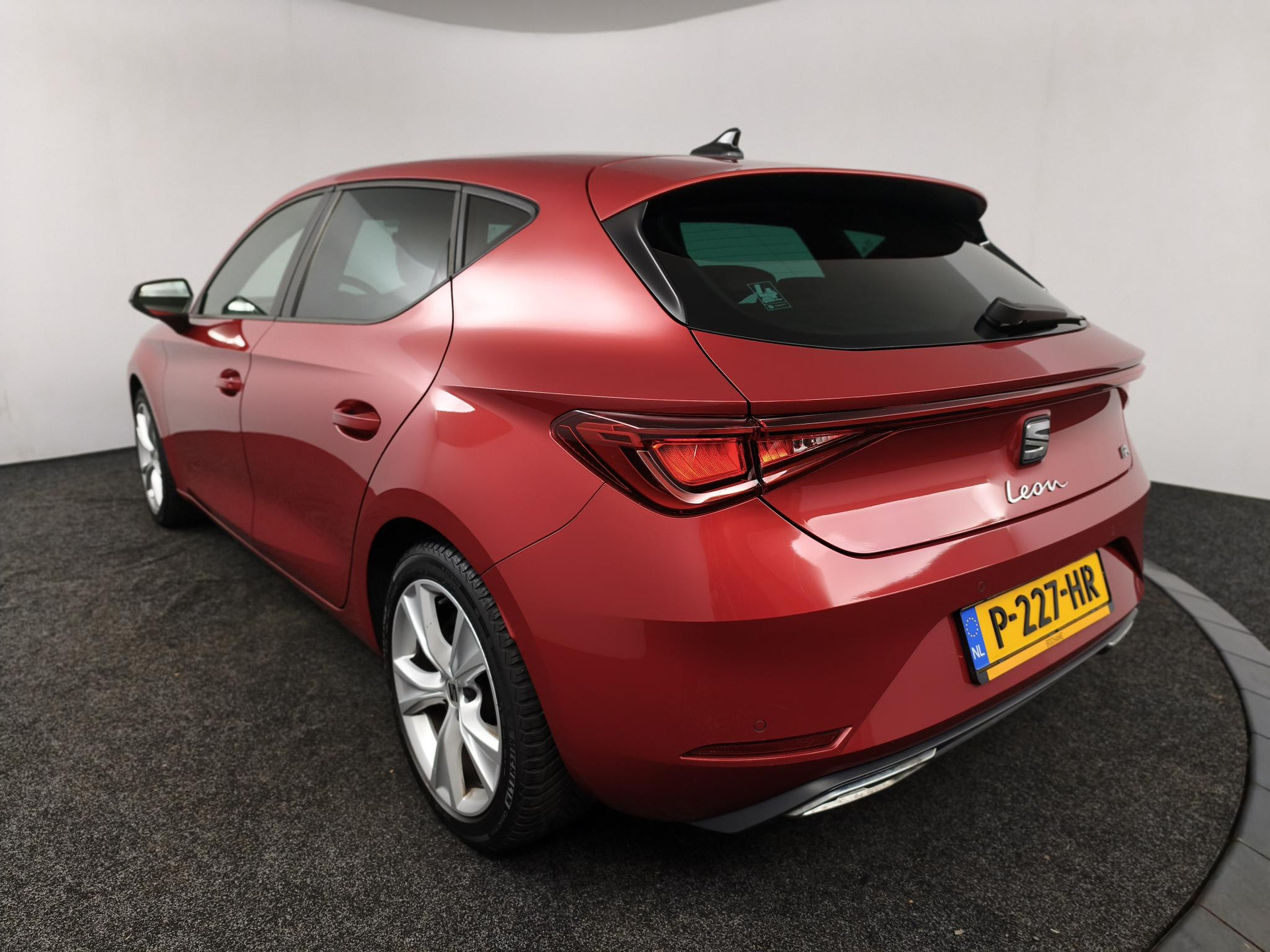 SEAT León