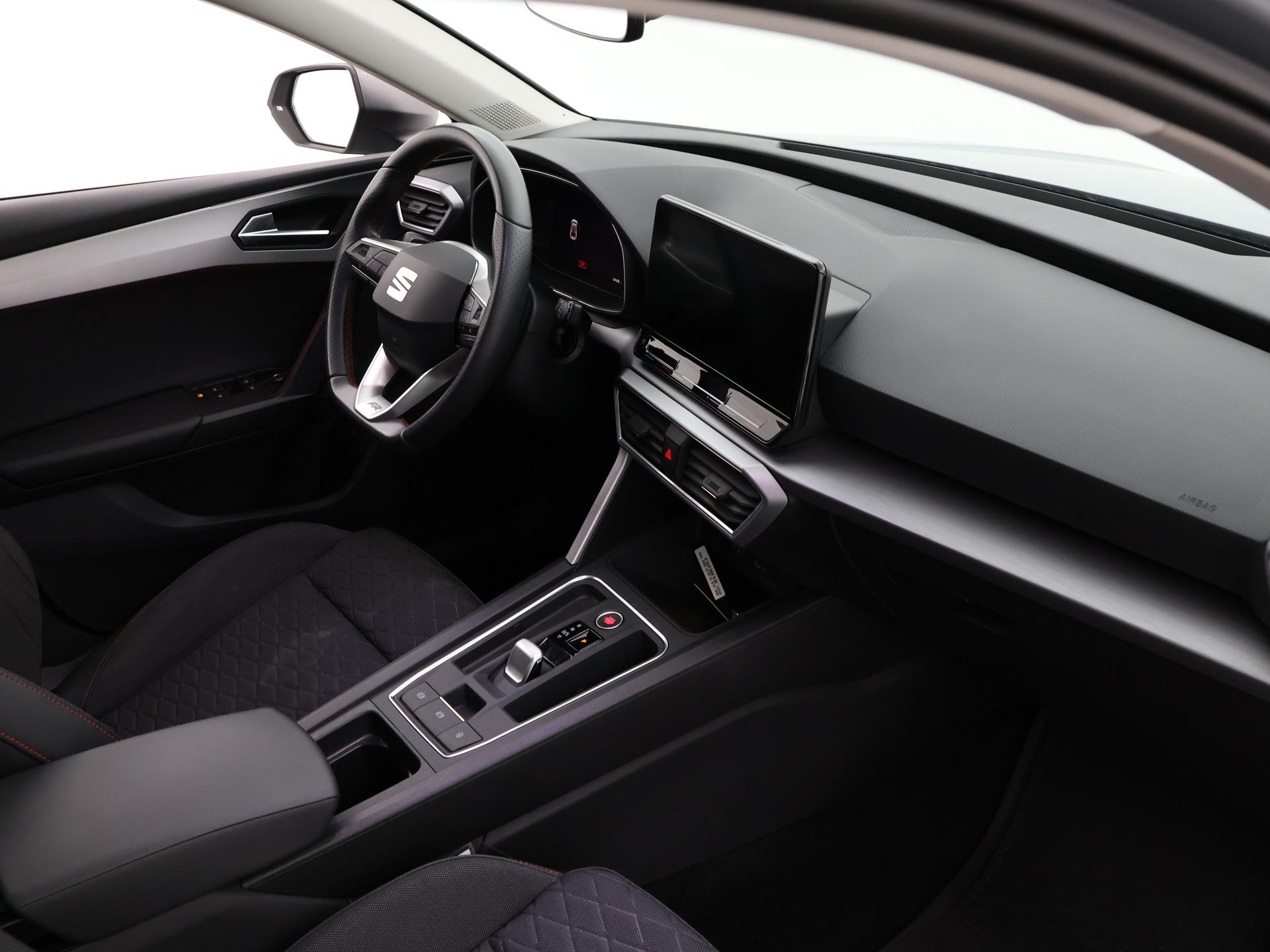 SEAT León