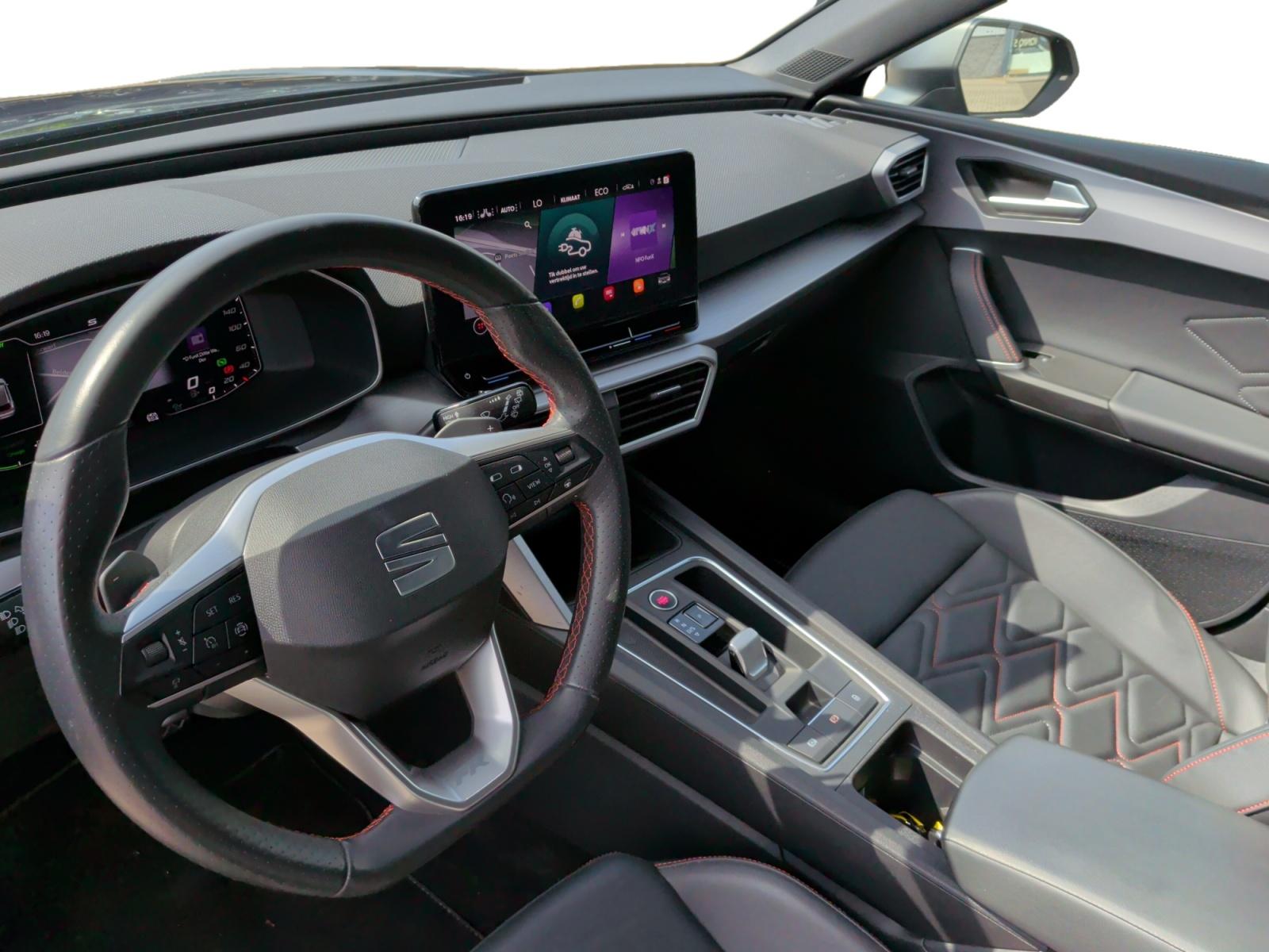 SEAT León