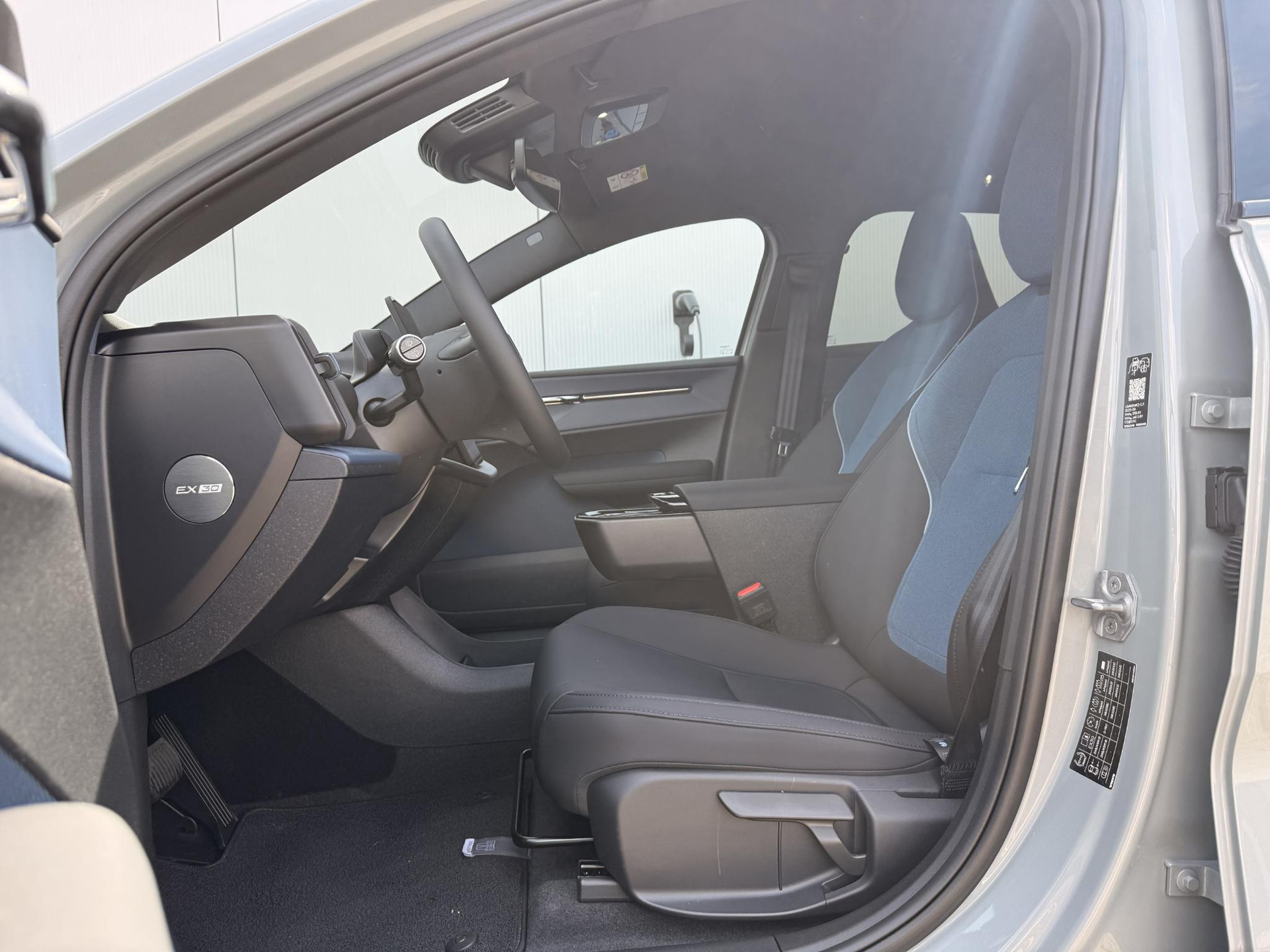 Volvo EX30