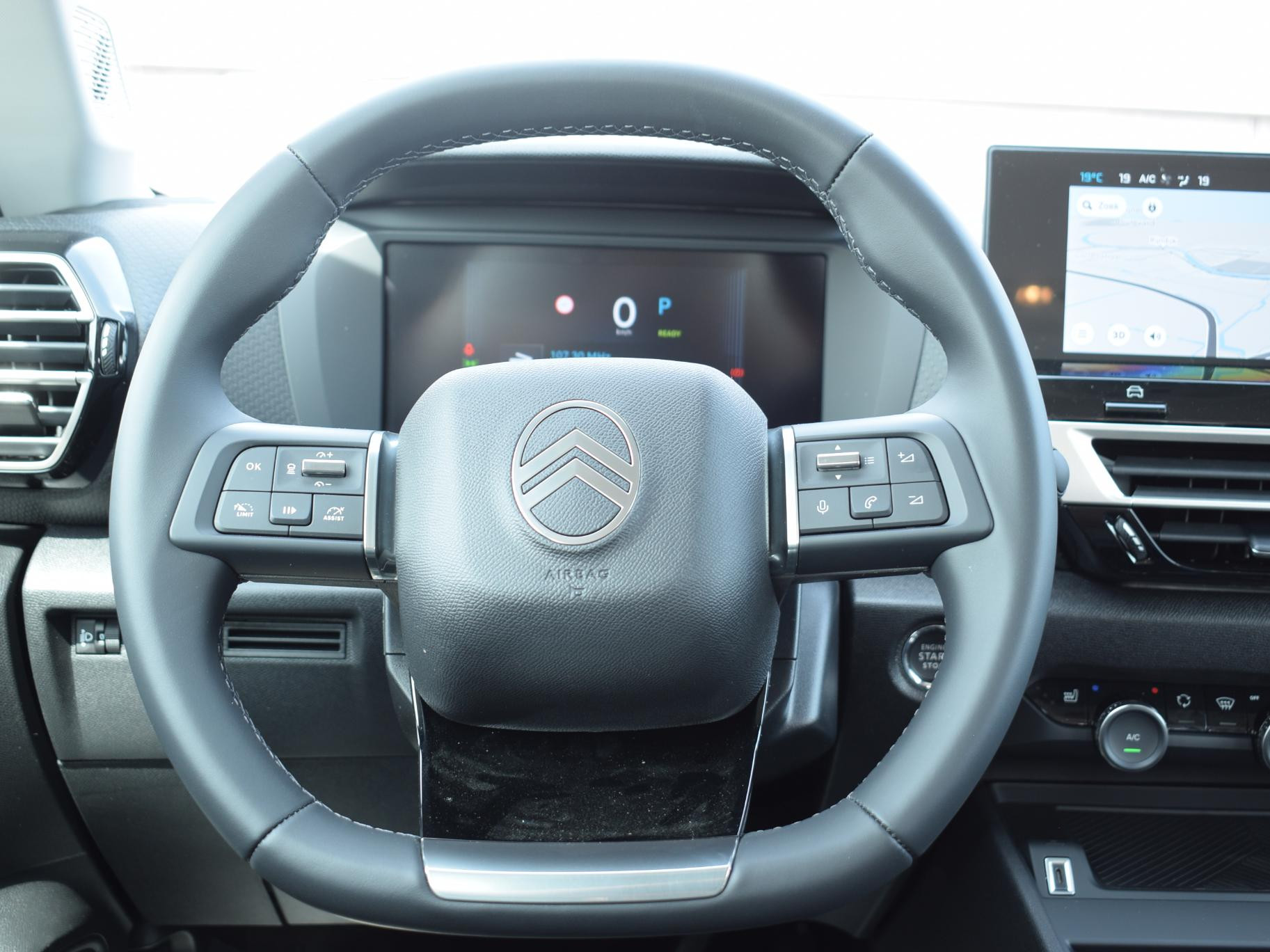Citroën ë-C4