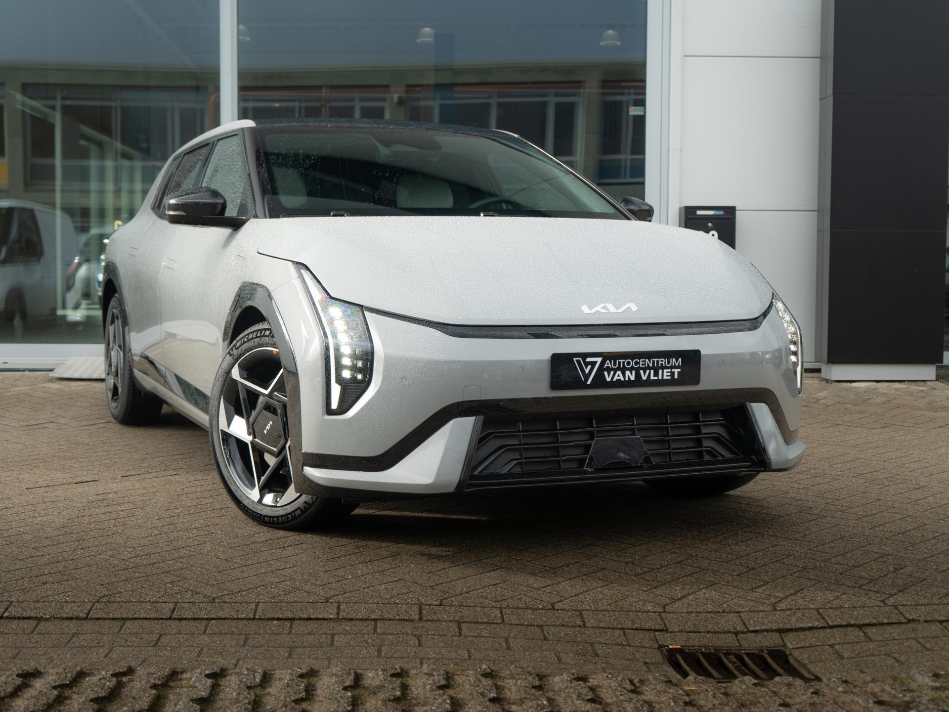 Kia EV4