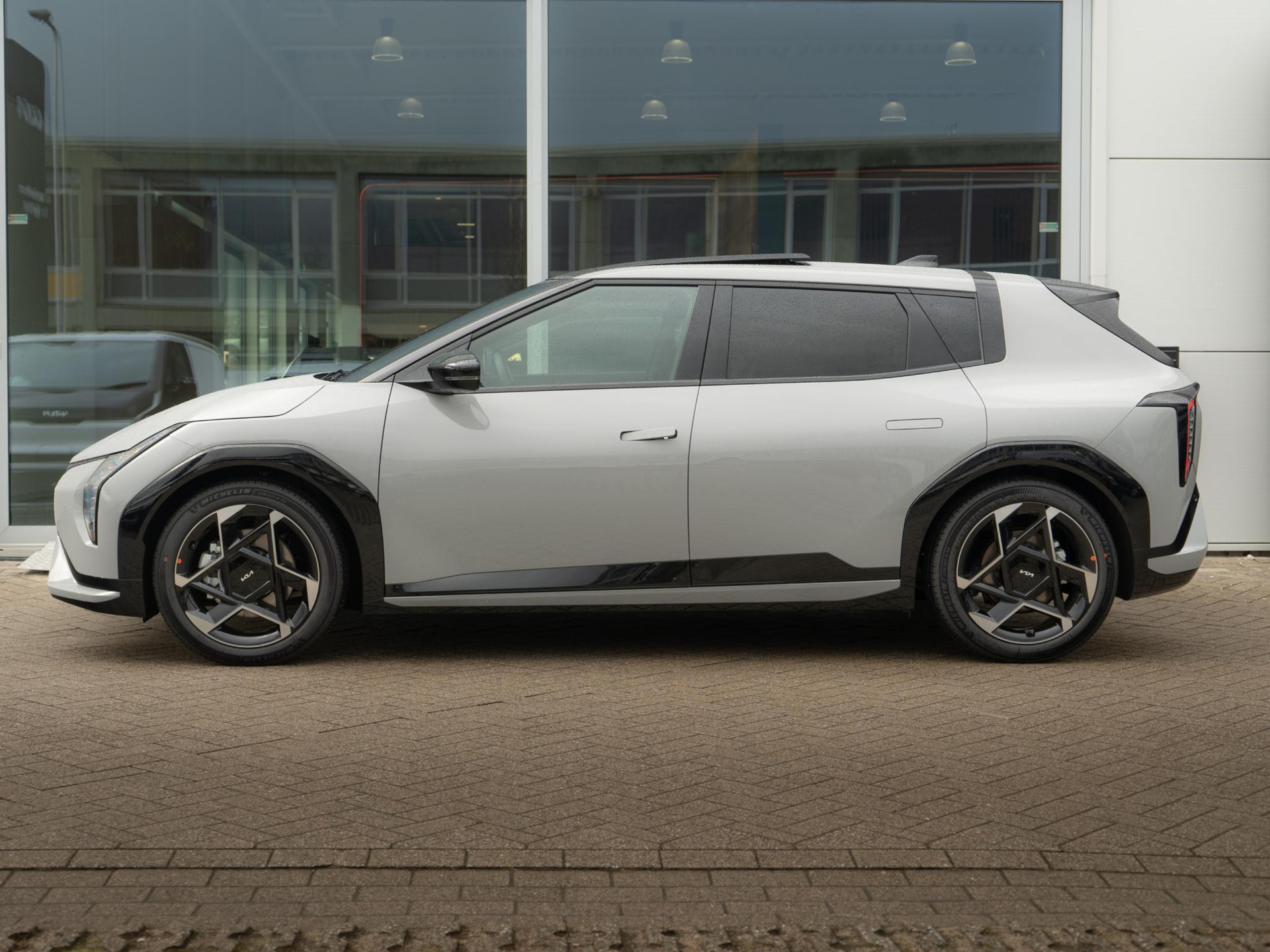 Kia EV4