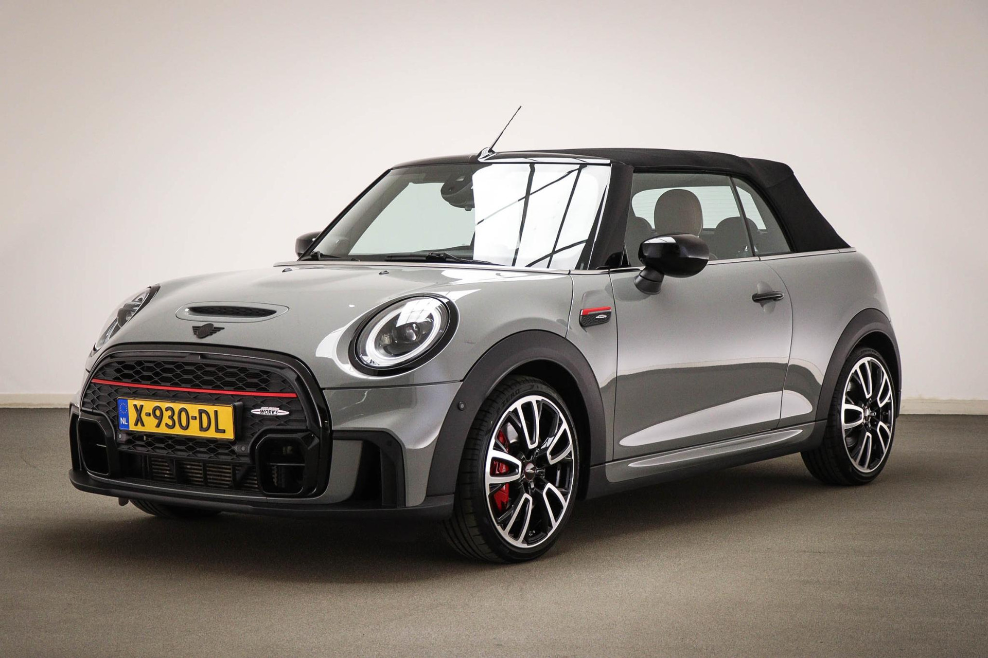 MINI Cooper Cabrio