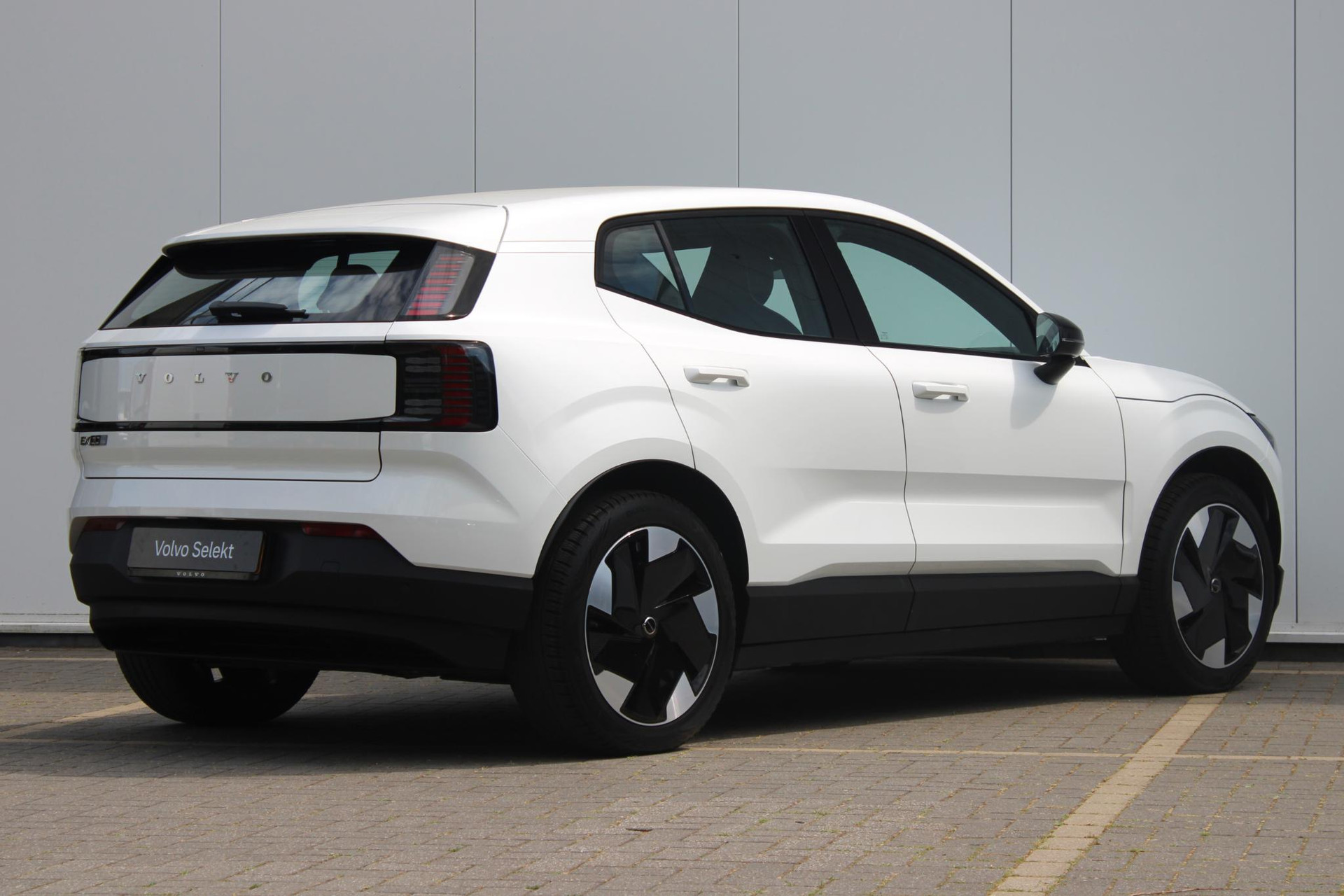 Volvo EX30