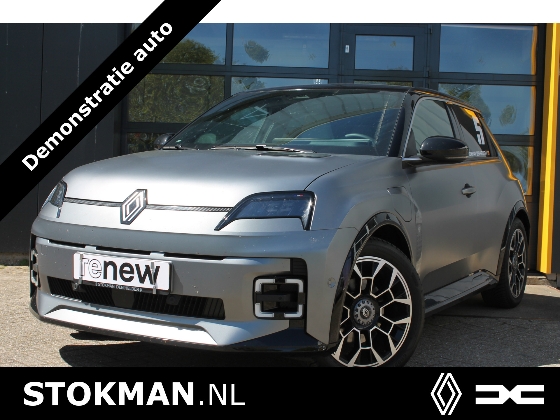 Renault 5 comfort range Roland-Garros 52 kWh | Alpine spoiler | Navigatie | Adaptive Cruise | Speciale uitvoering | DEMONSTRATIE AUTO, VRAAG NAAR BESCHIKBAARHEID |