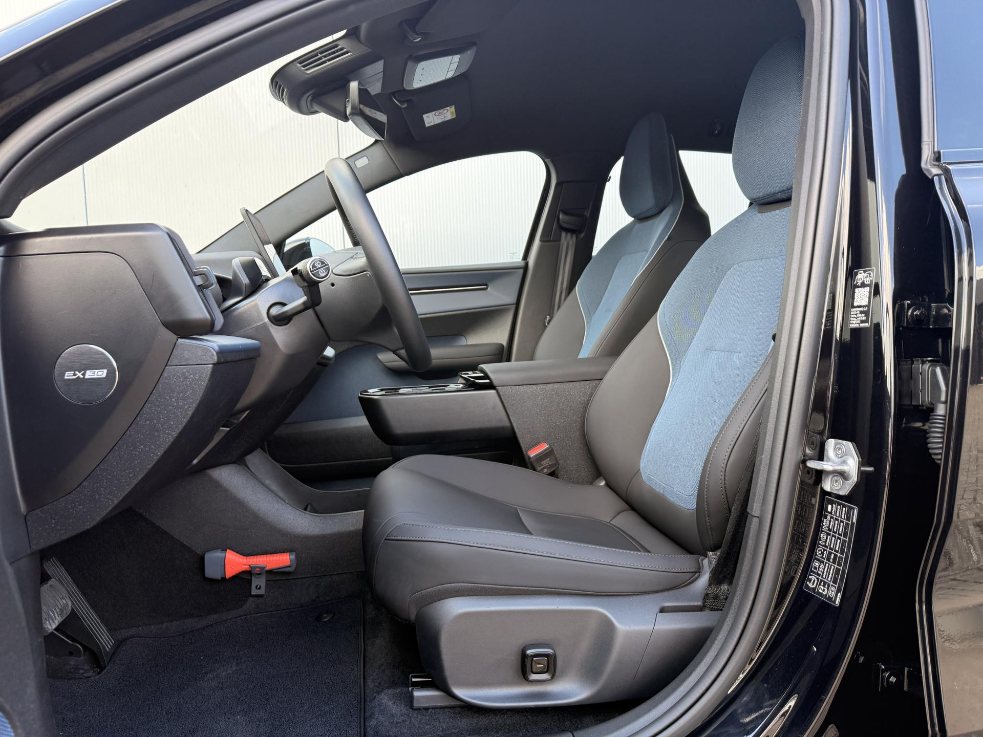 Volvo EX30