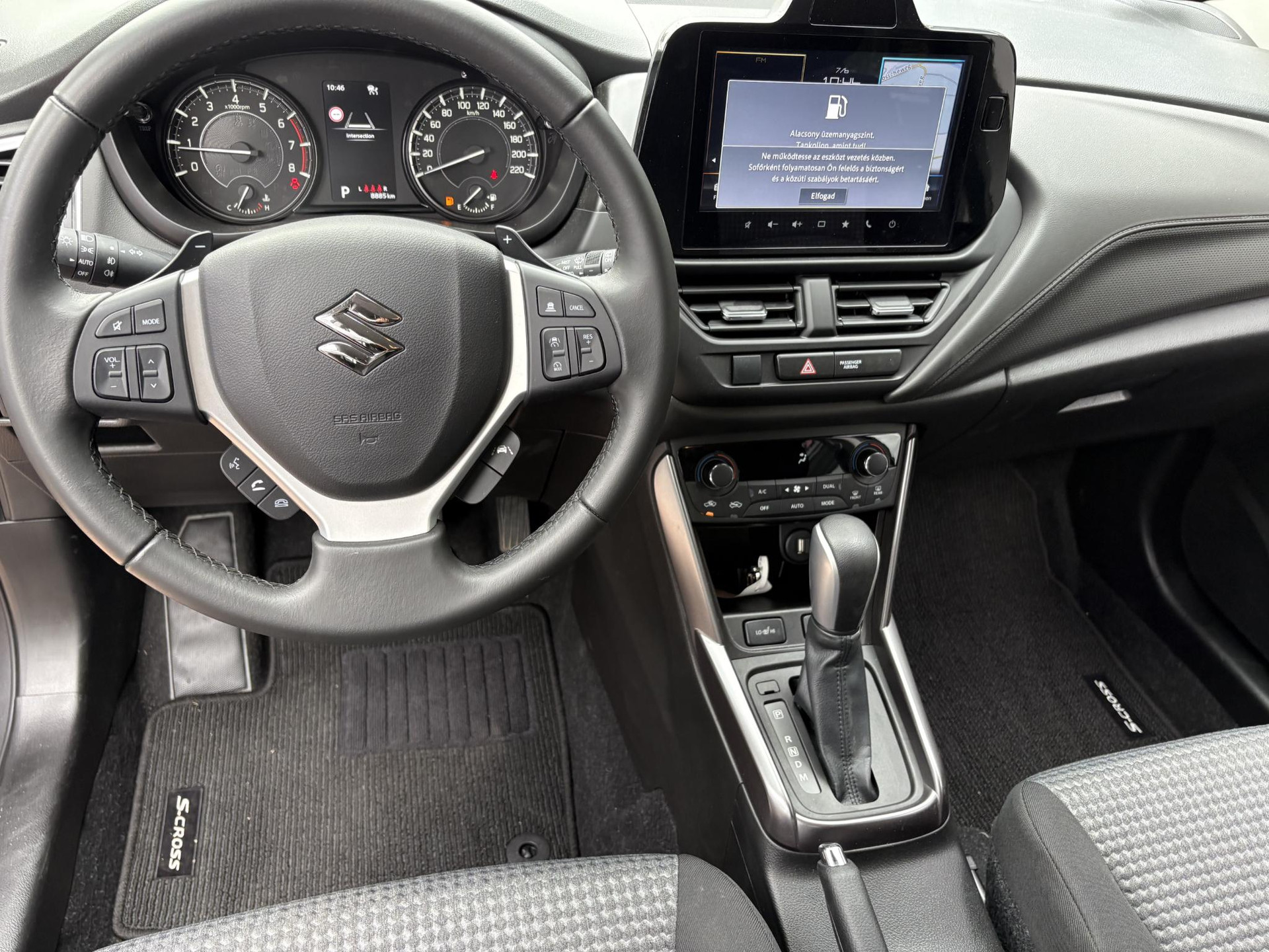 Suzuki S-Cross