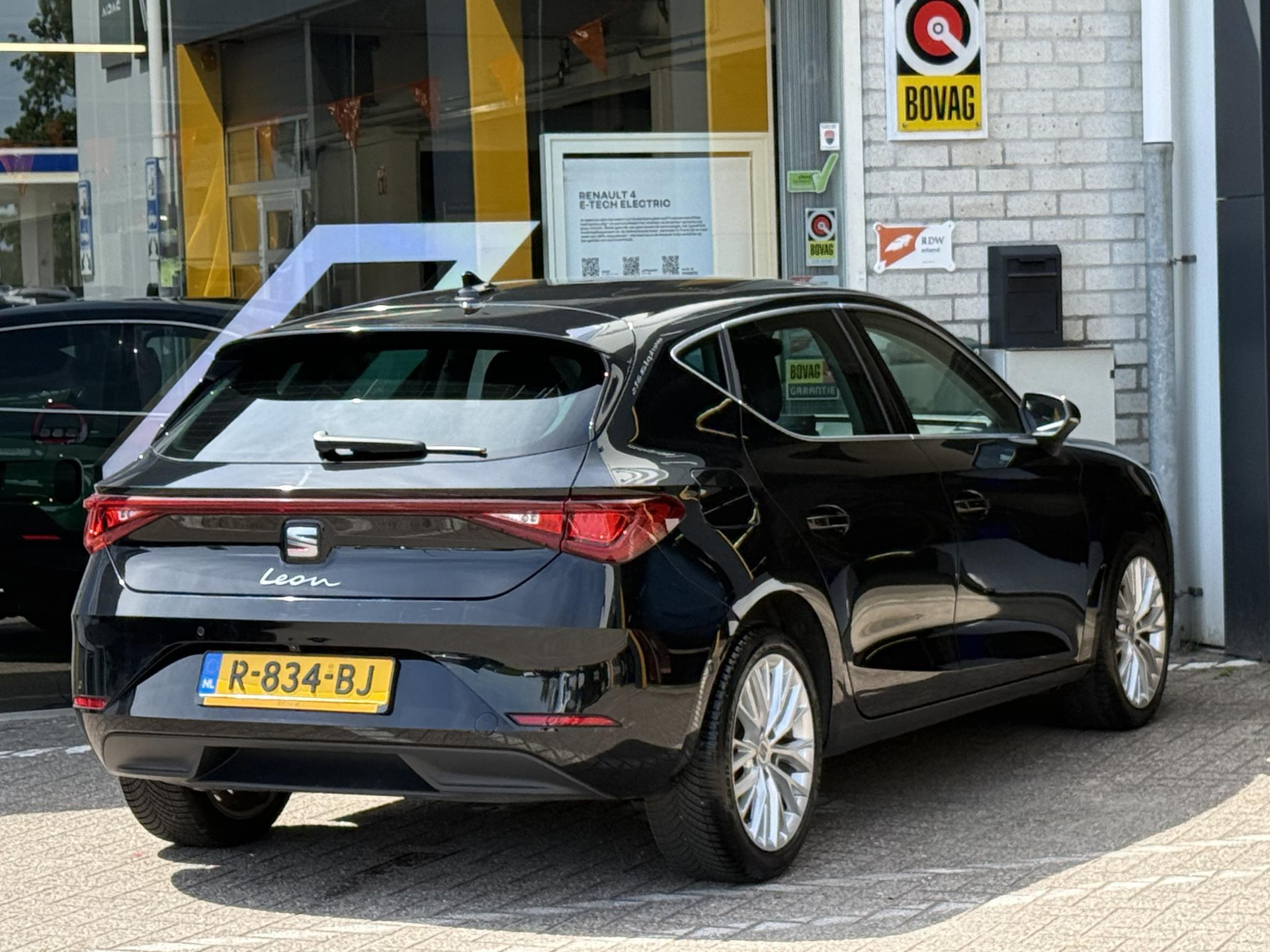 SEAT León
