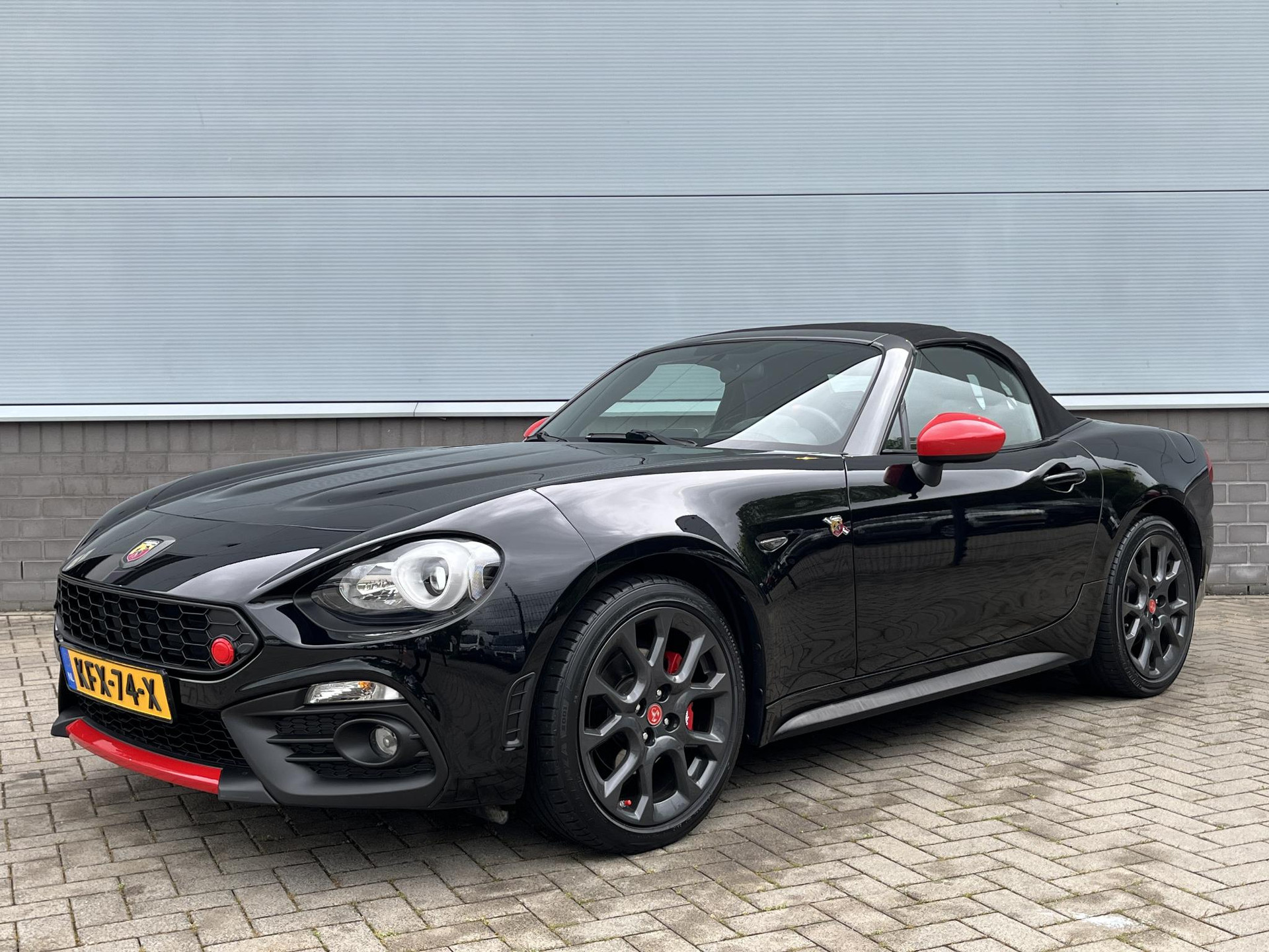 Fiat 124 Spider
