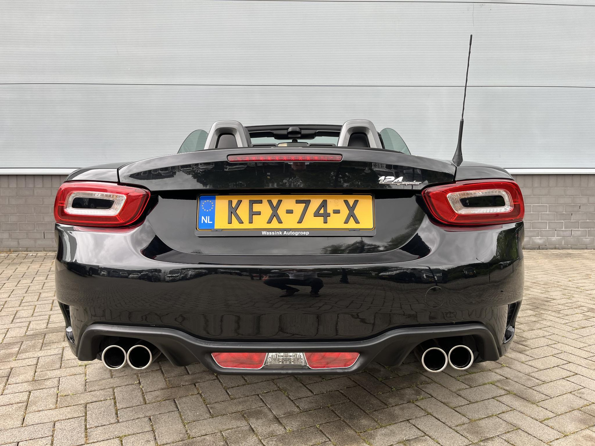 Fiat 124 Spider
