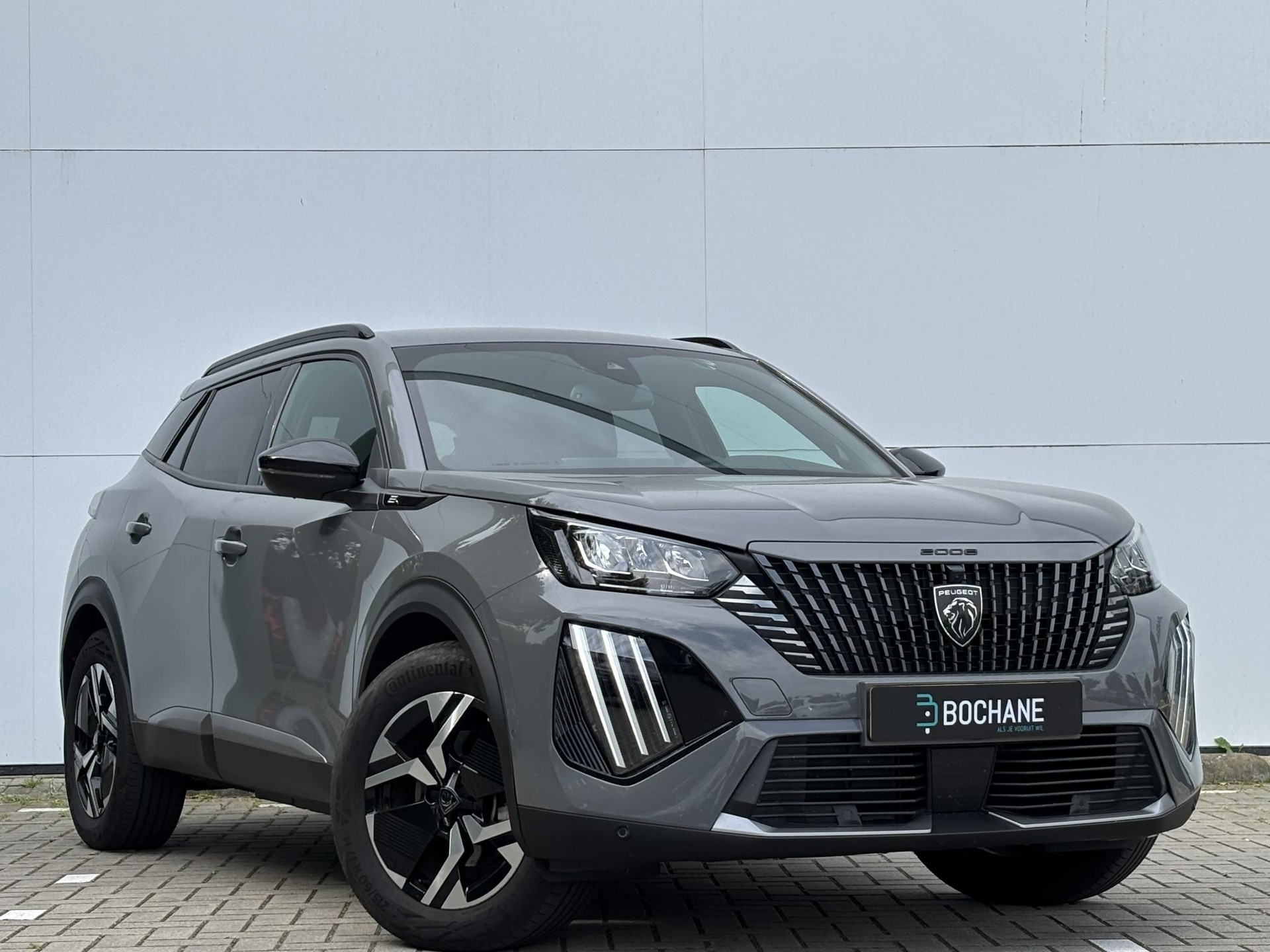 Peugeot e-2008