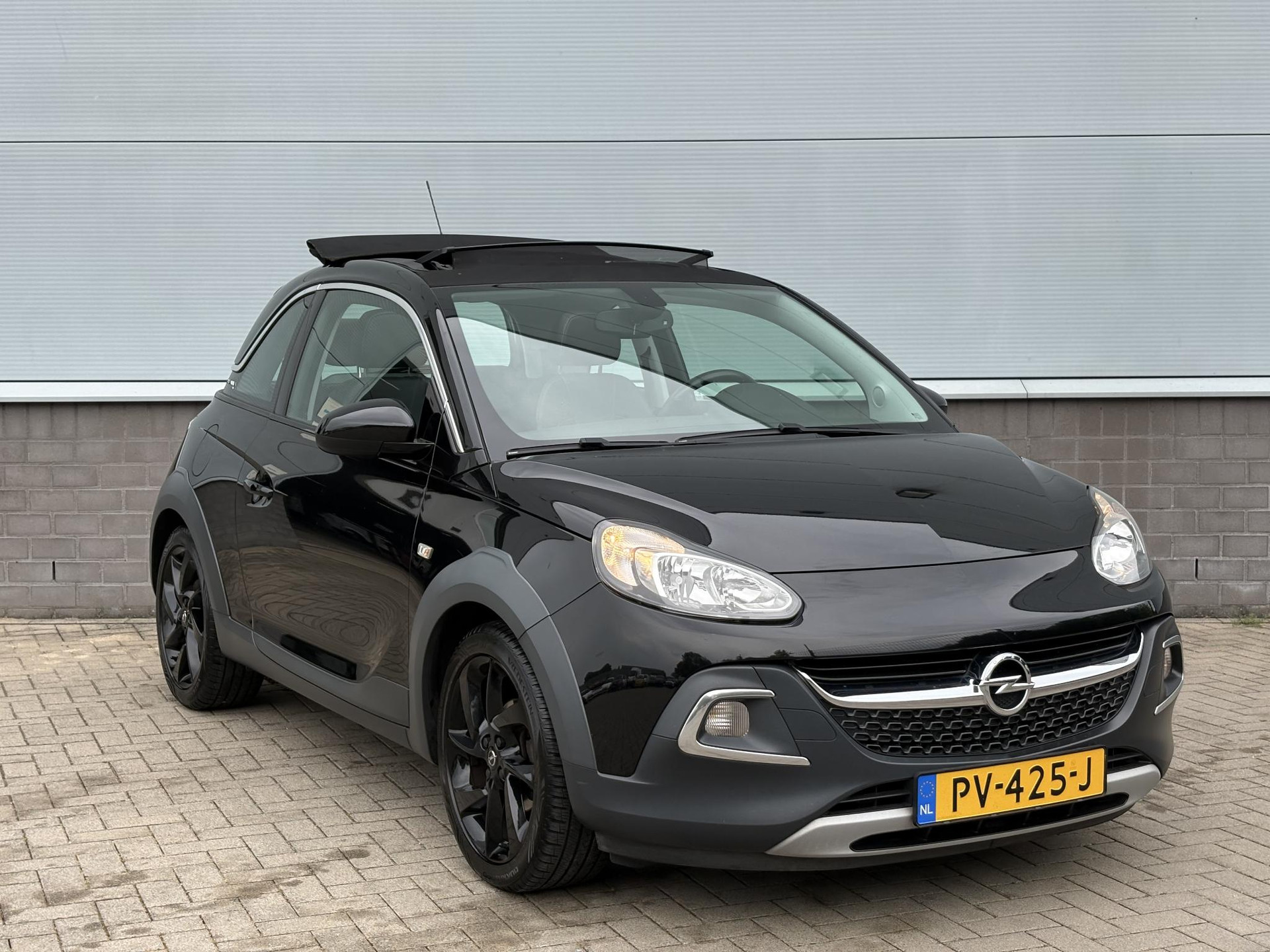 Opel Adam