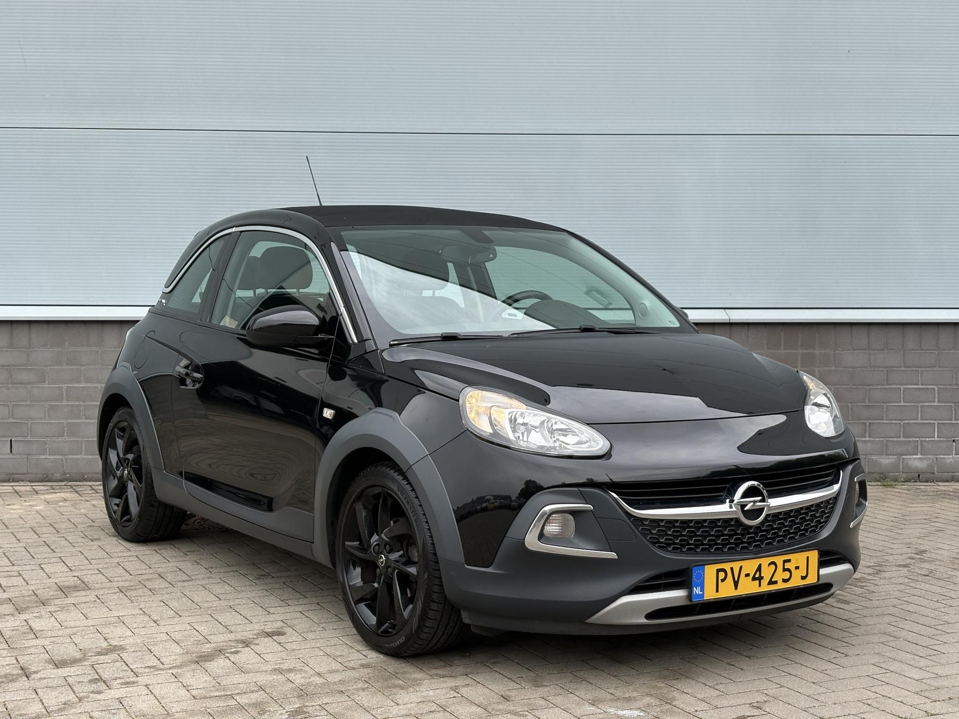 Opel Adam