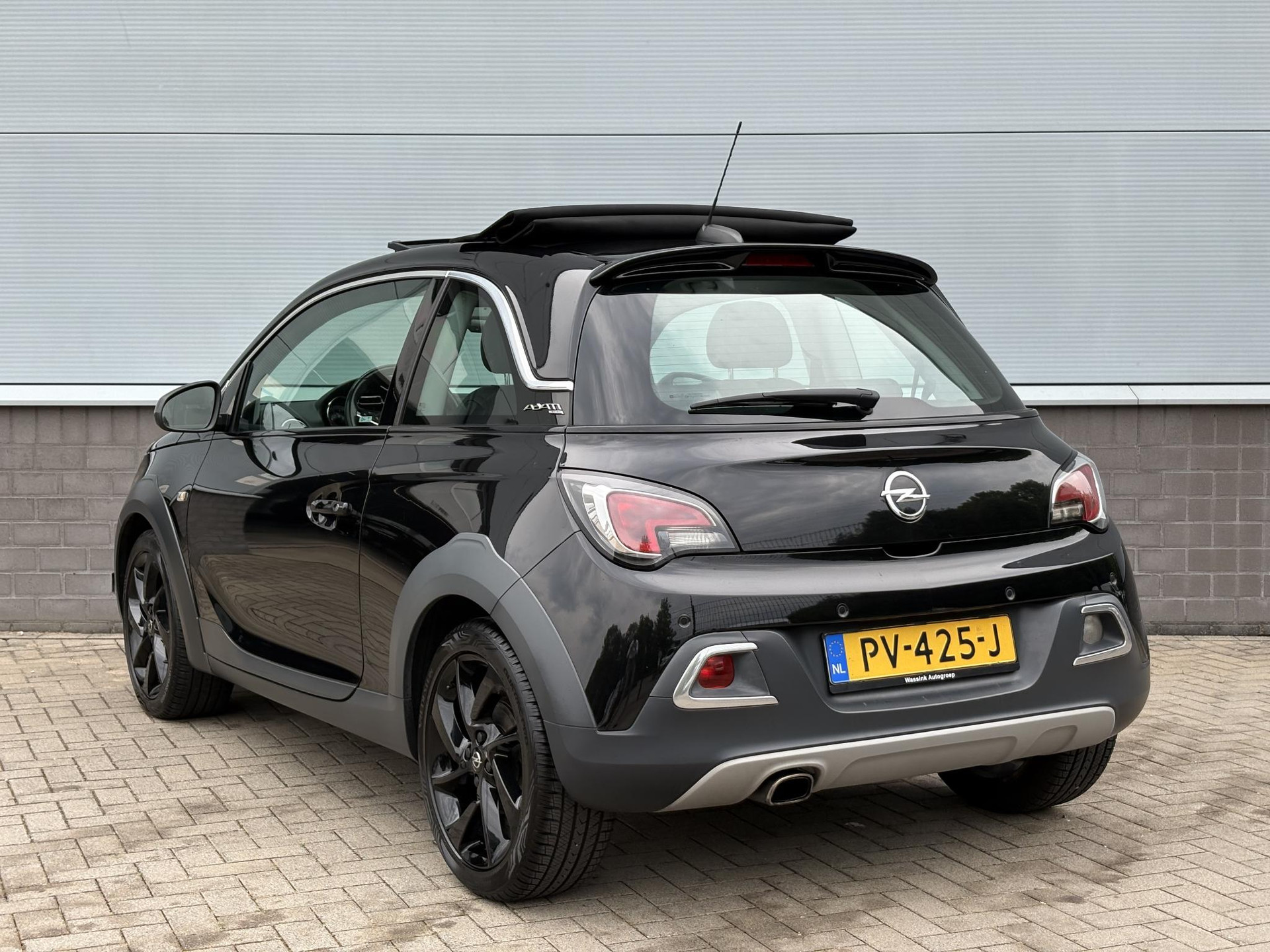 Opel Adam